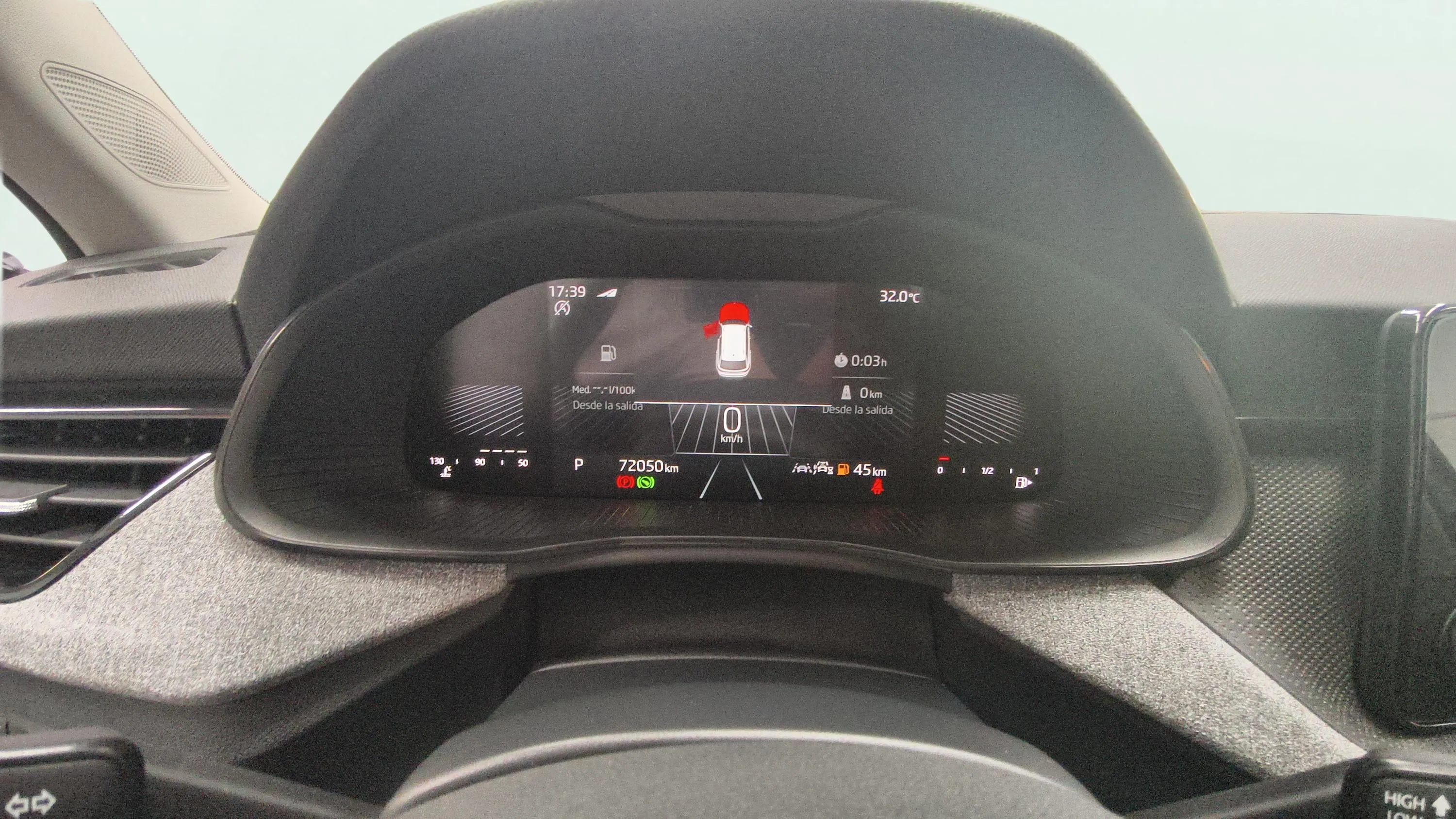 Škoda Kamiq 1.0 TSI DSG Selection - foto 11