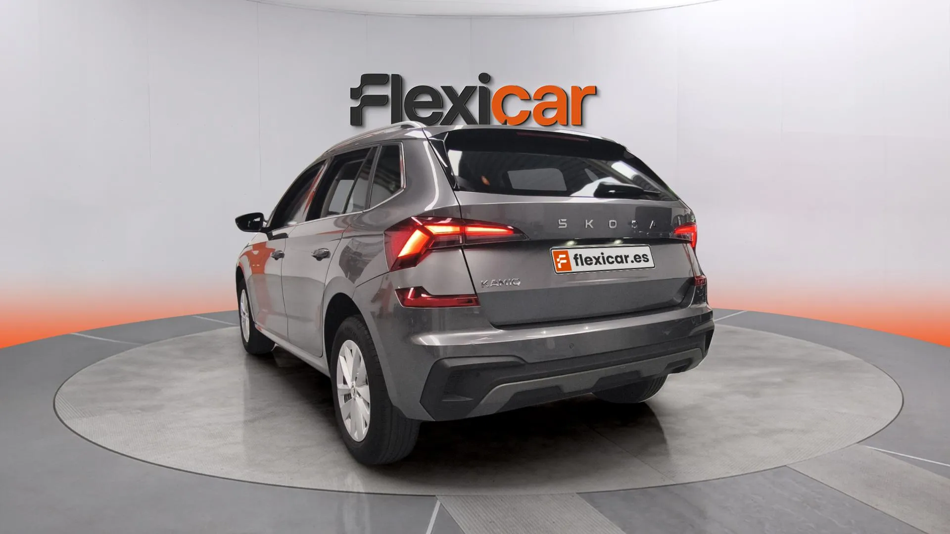 Škoda Kamiq 1.0 TSI DSG Selection - foto 5