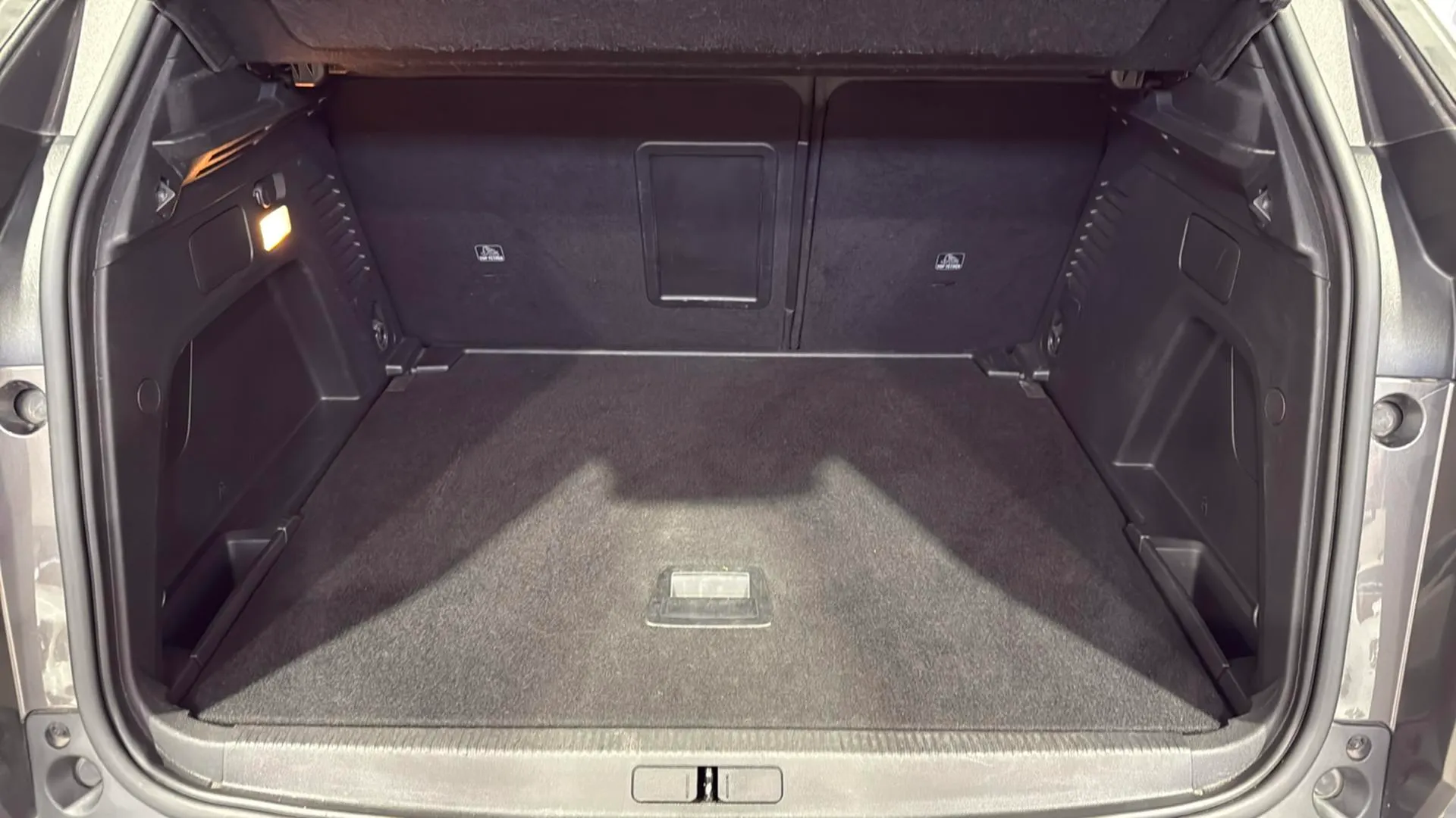 Peugeot 3008 1.2 Allure Pack eDCS6 - foto 13