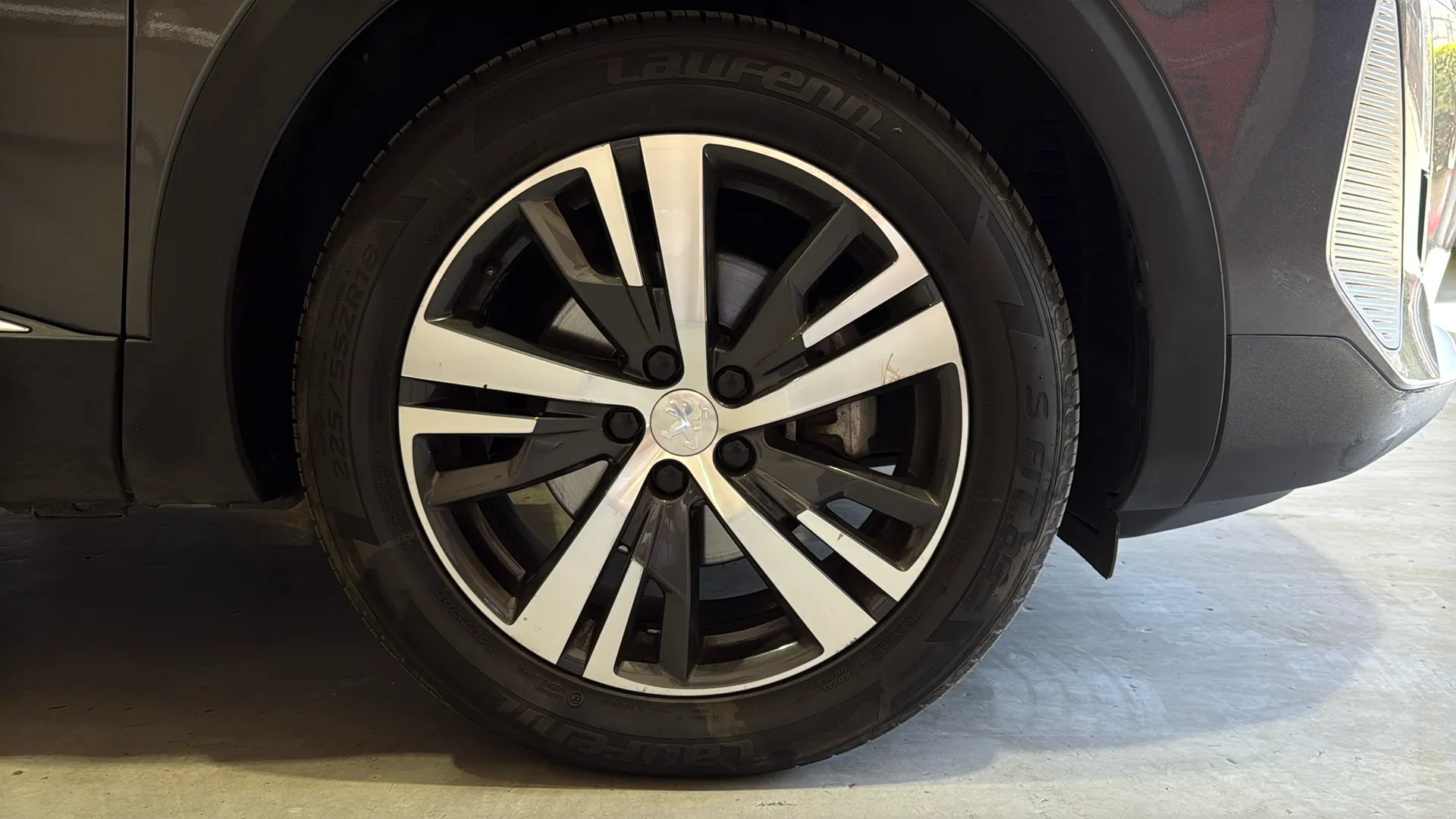 Peugeot 3008 1.2 Allure Pack eDCS6 - foto 33