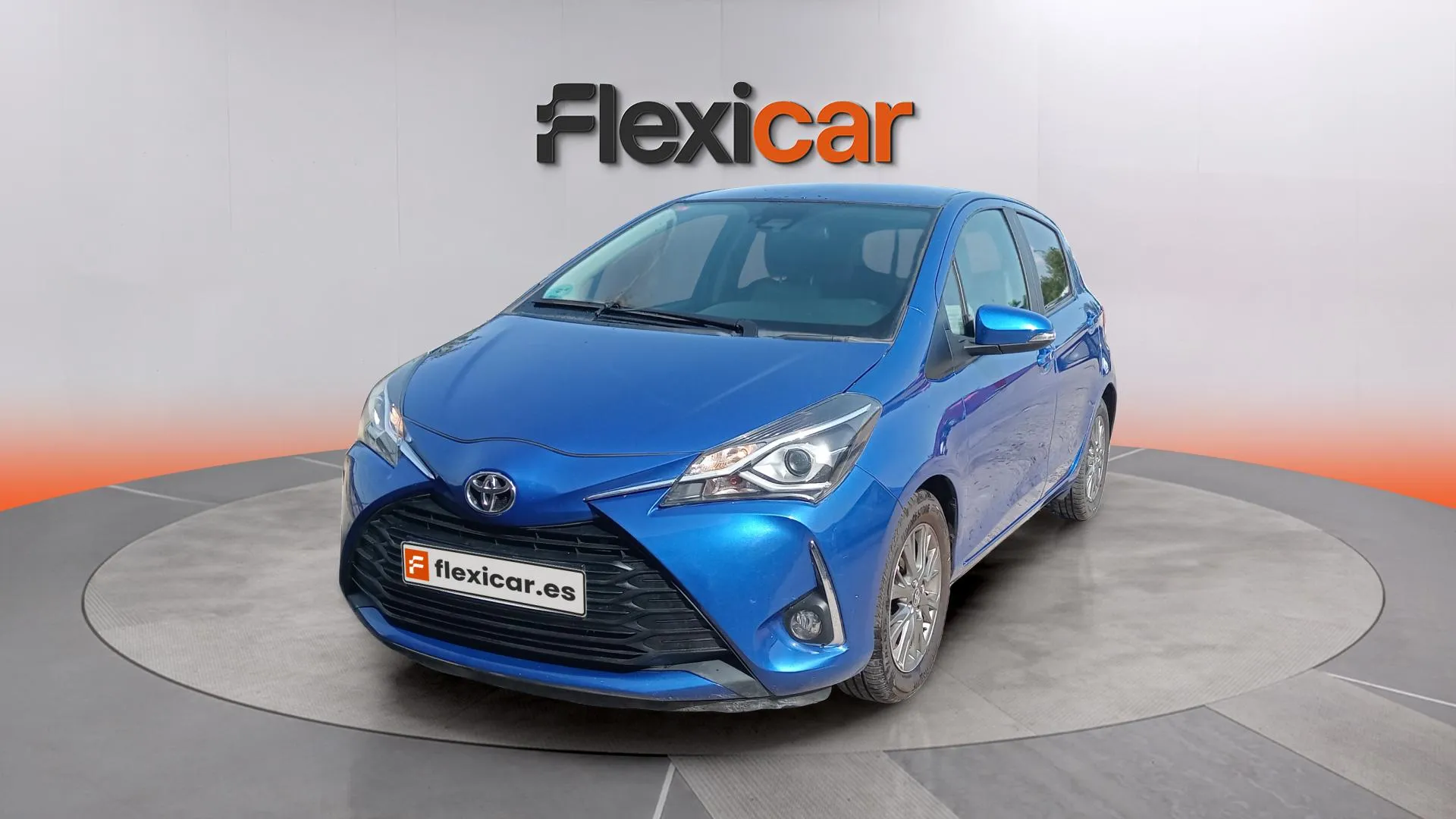 Toyota Yaris 1.0 70 Active - foto 4