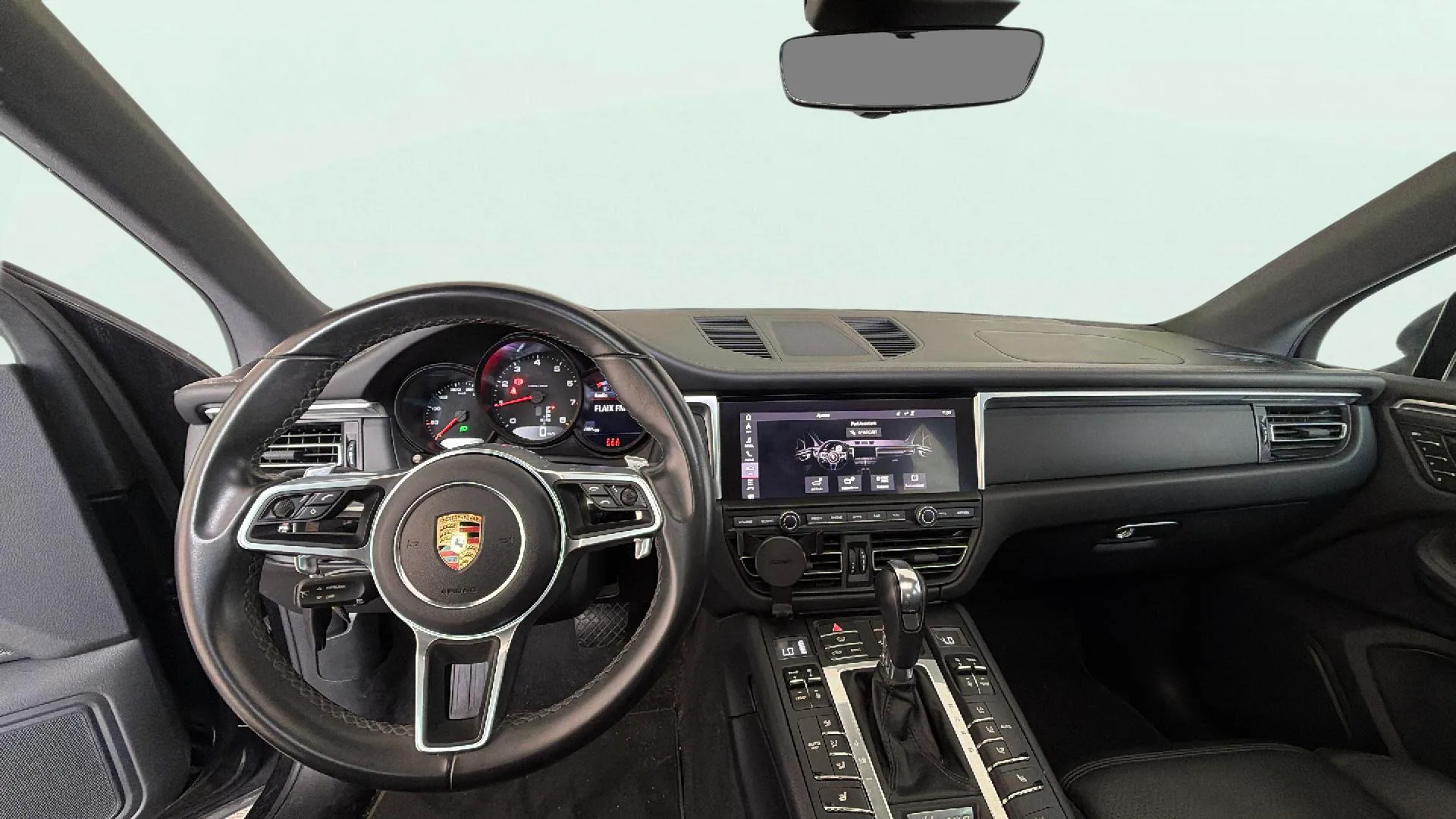 Porsche Macan - foto 11