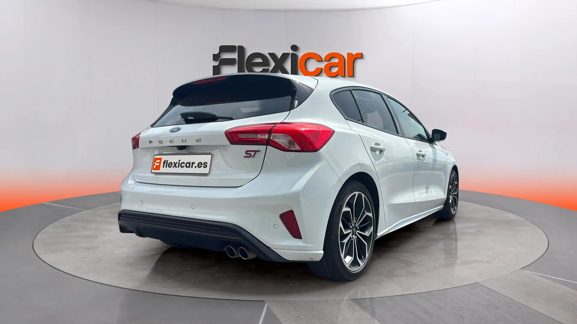 Ford Focus 1.0 EcoBoost ST-Line - foto 7
