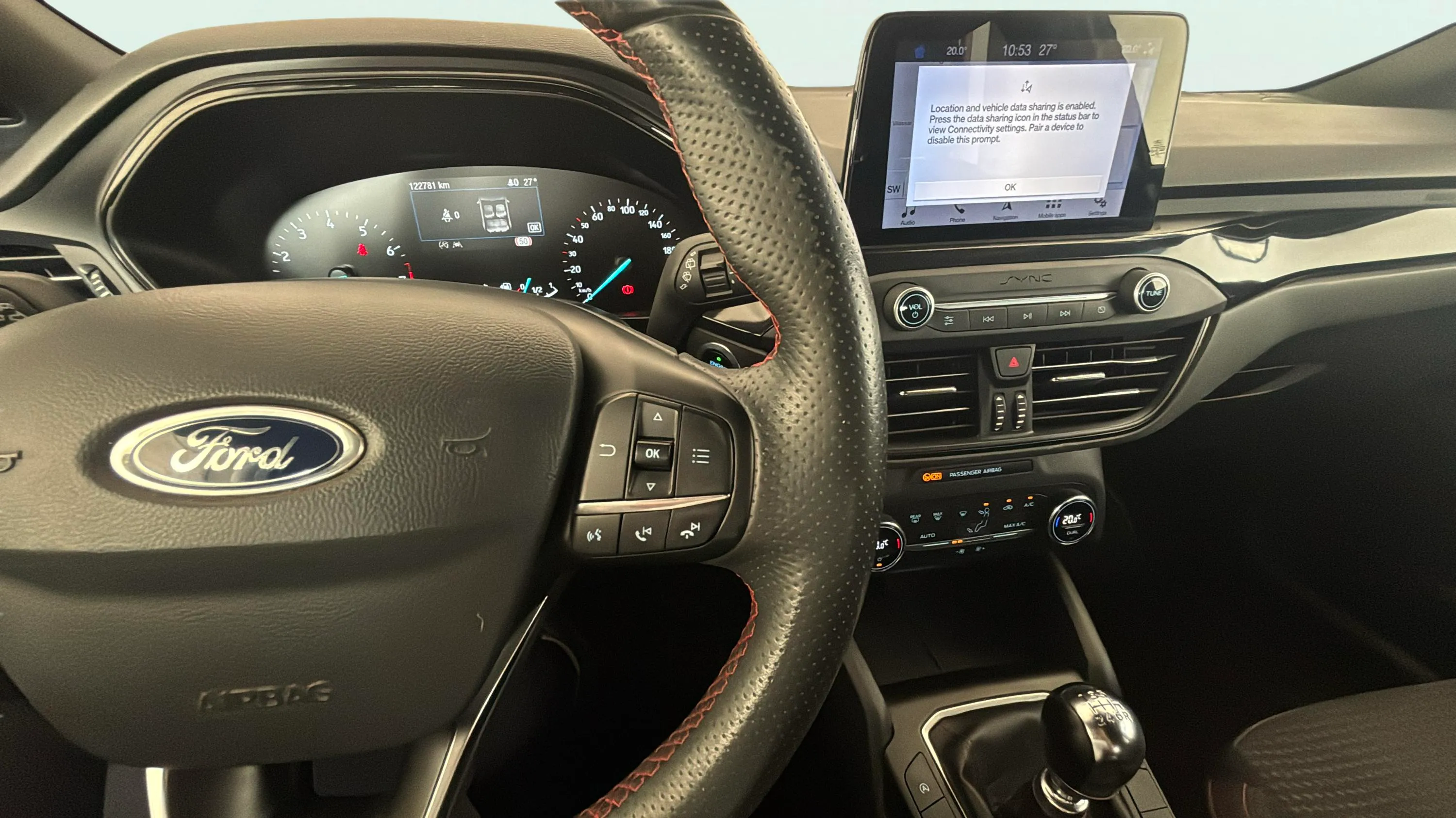 Ford Focus 1.0 EcoBoost ST-Line - foto 17