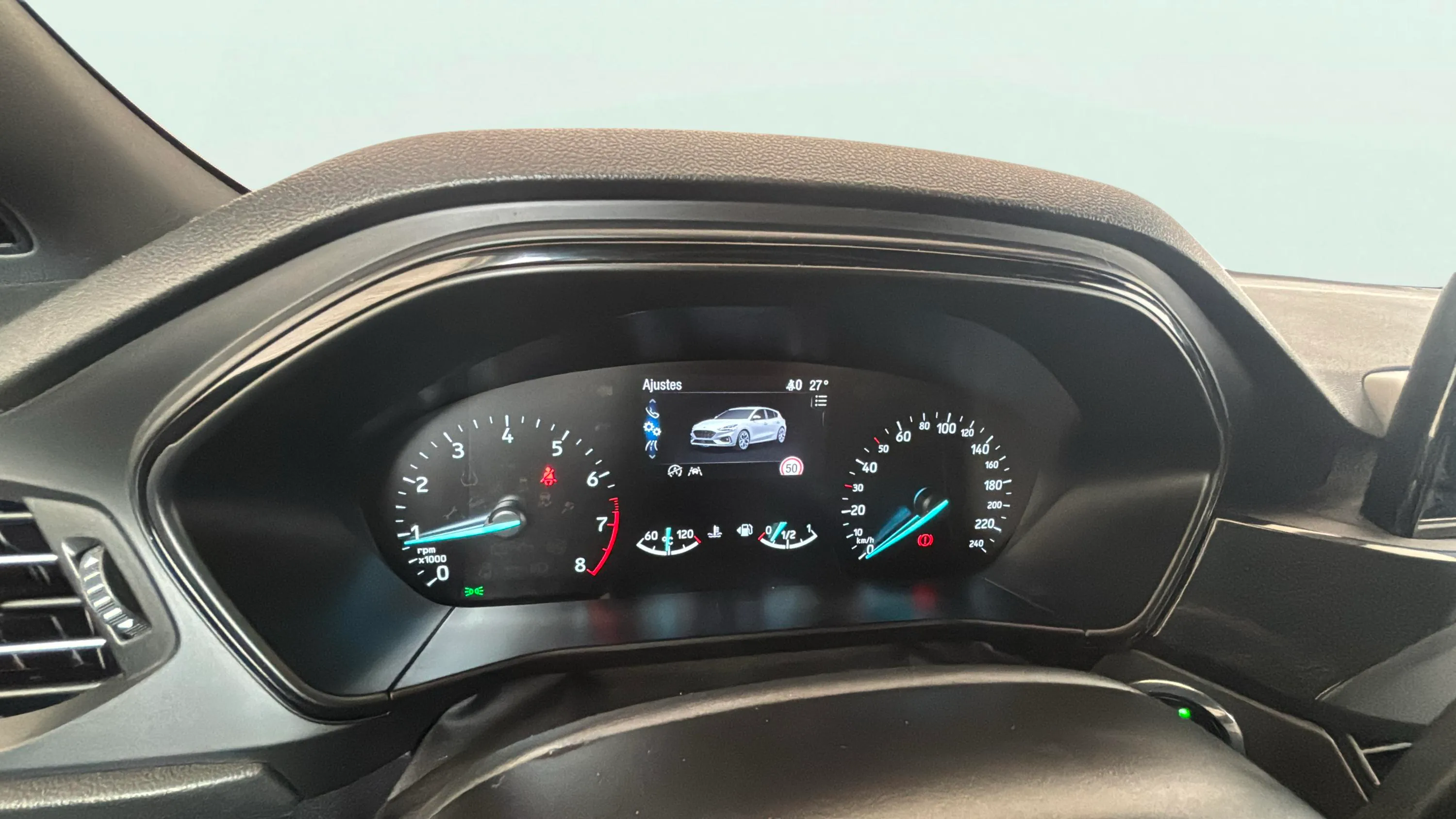 Ford Focus 1.0 EcoBoost ST-Line - foto 19
