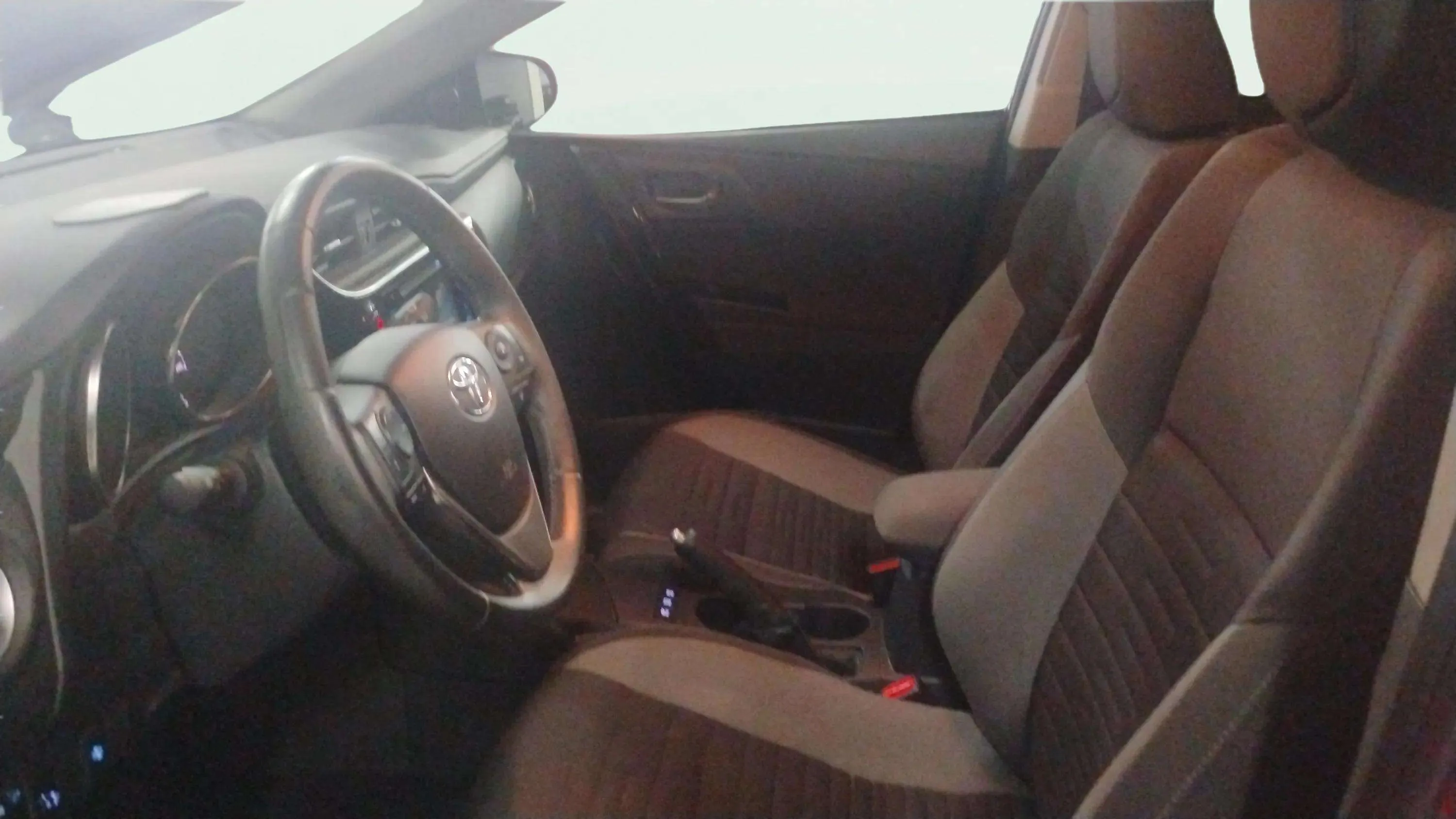Toyota Auris 1.8 140H Hybrid Active - foto 6