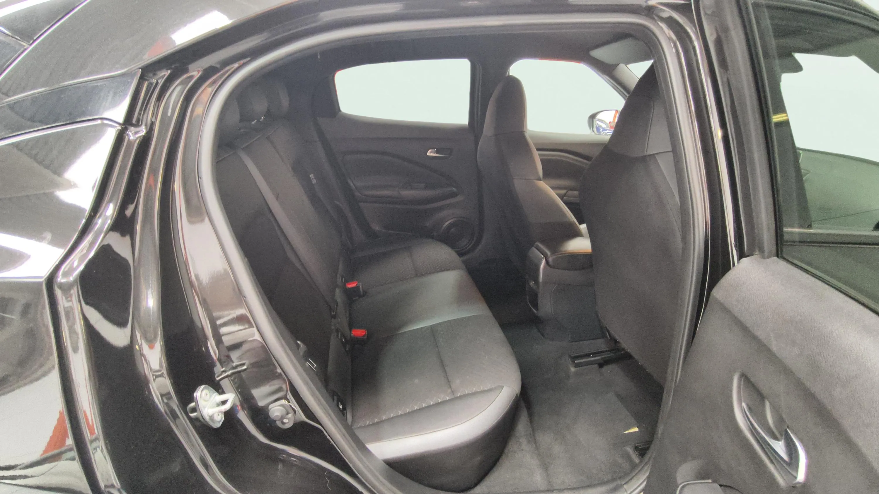 Nissan Juke DIG-T DCT N-Connecta - foto 13