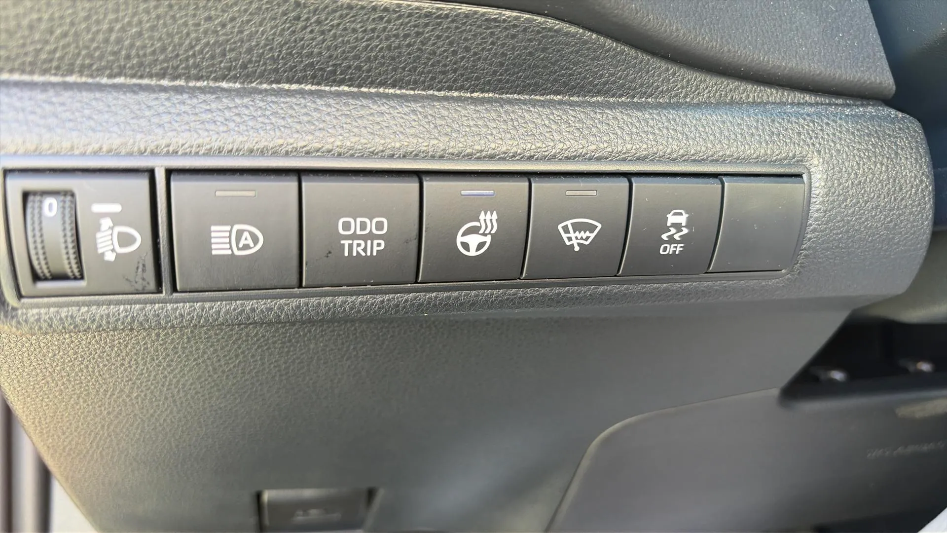 Toyota Corolla 140H Eco - foto 24
