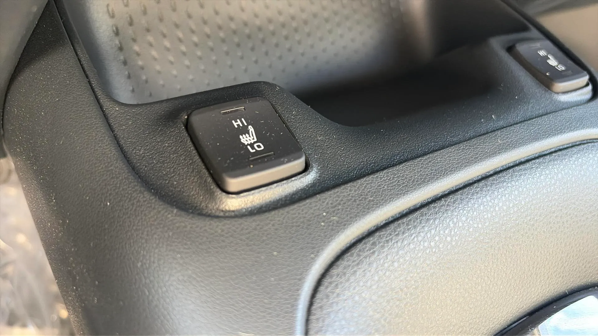 Toyota Corolla 140H Eco - foto 21