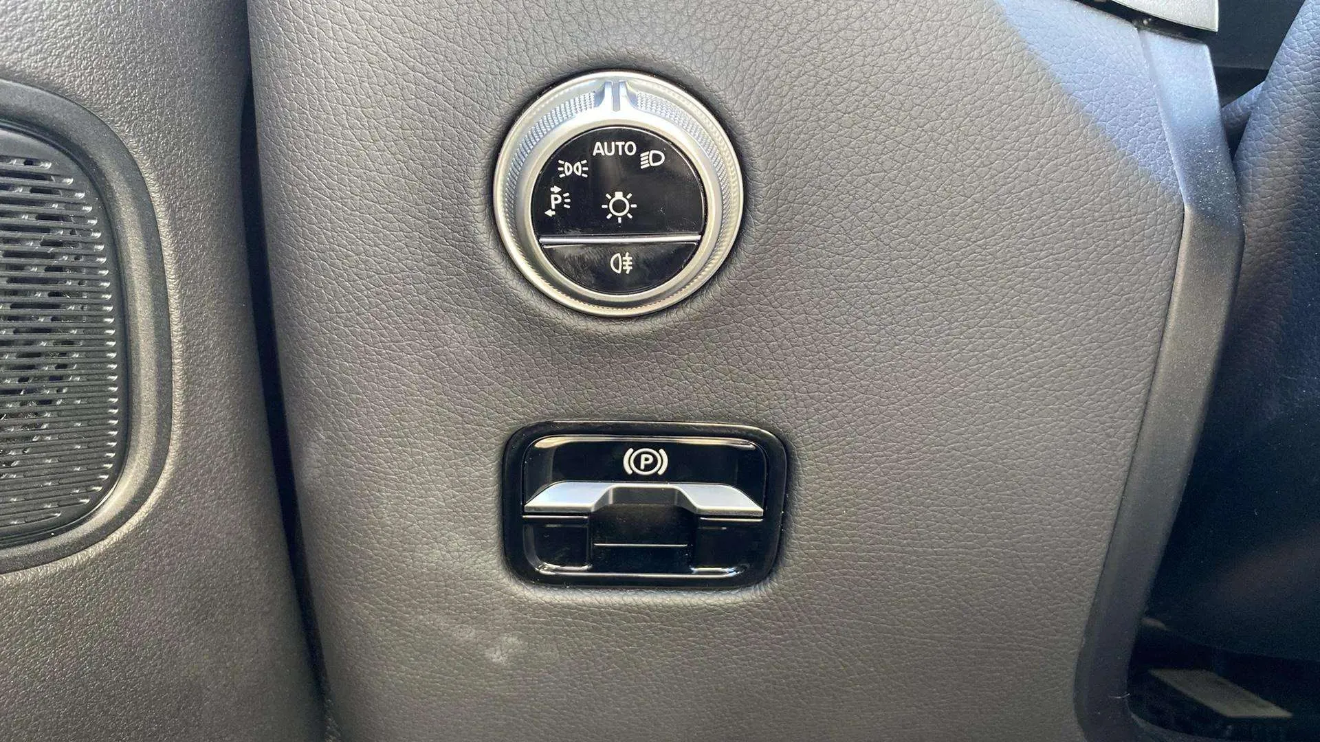Mercedes-Benz GLC 220 d 4MATIC - foto 19