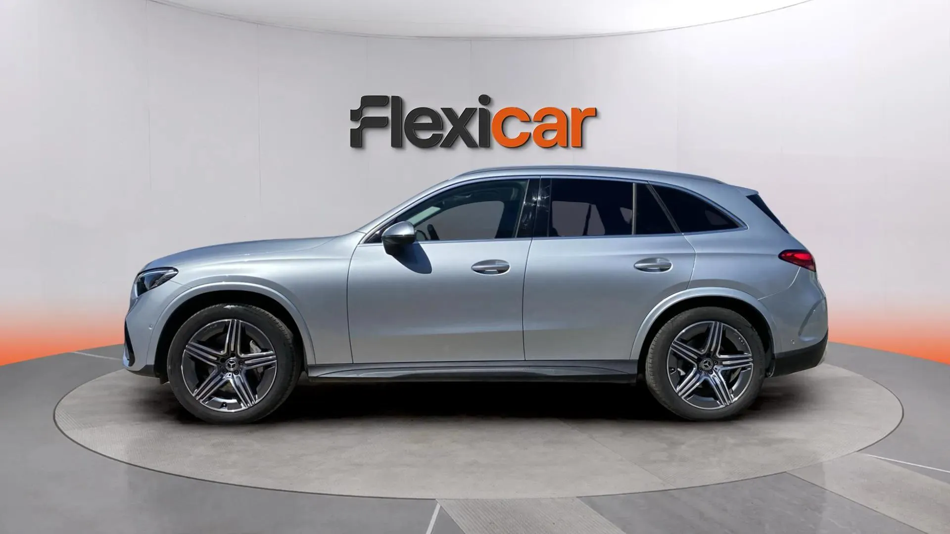 Mercedes-Benz GLC 220 d 4MATIC - foto 4