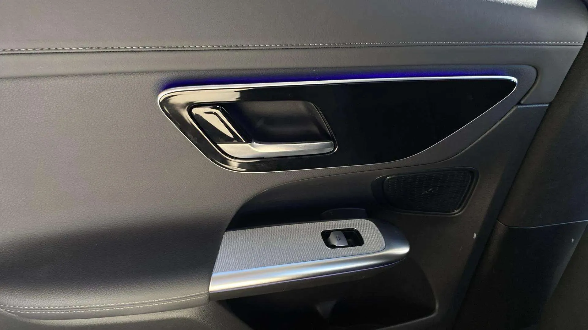 Mercedes-Benz GLC 220 d 4MATIC - foto 18