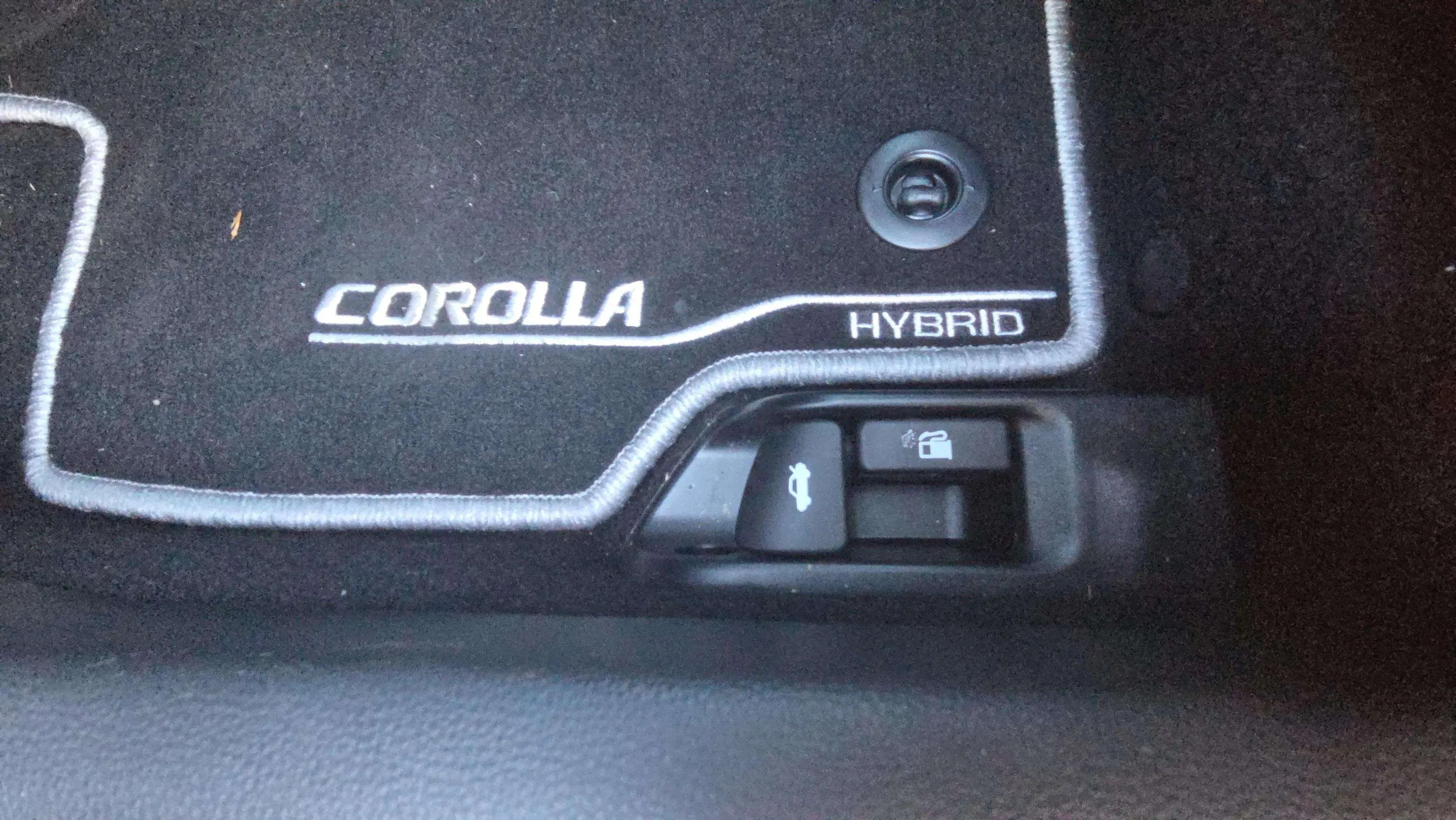 Toyota Corolla 140H Eco - foto 15