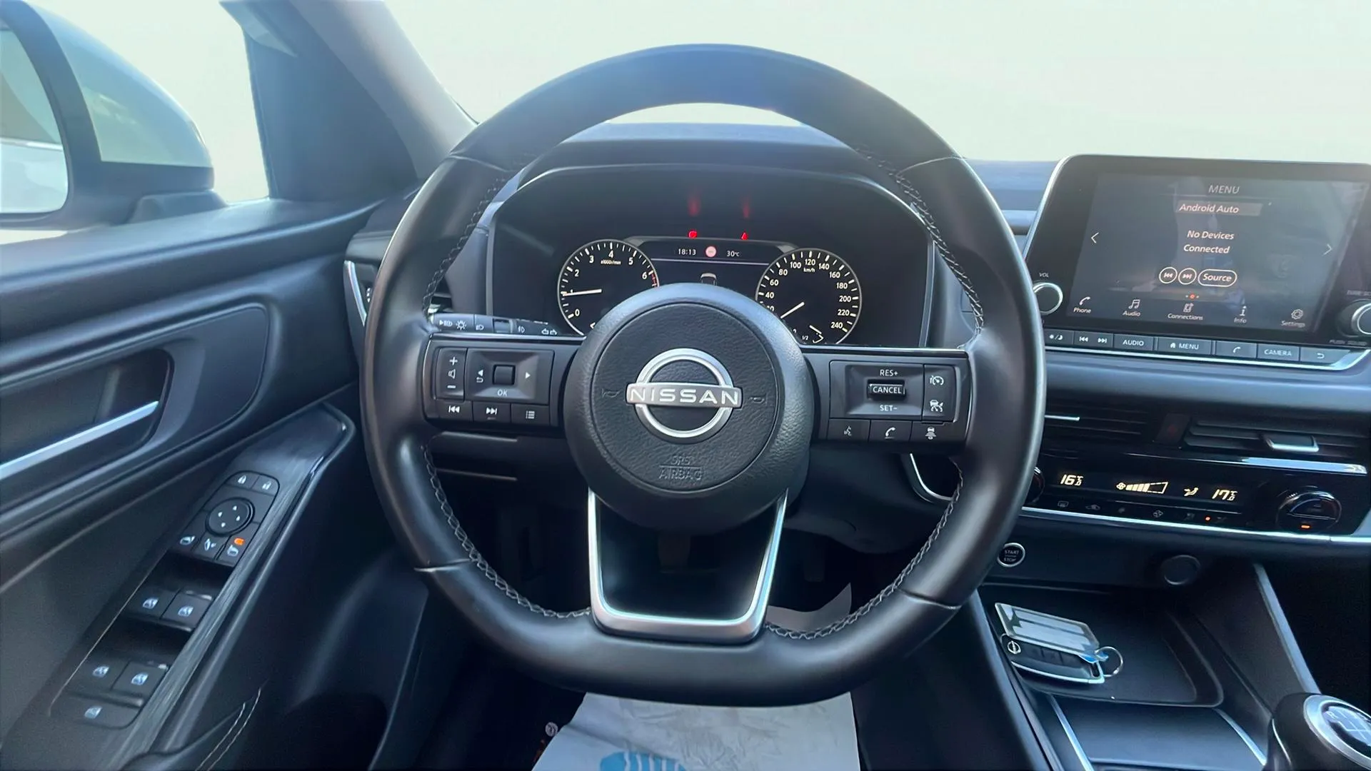 Nissan Qashqai DIG-T mHEV 4x2 Acenta - foto 12