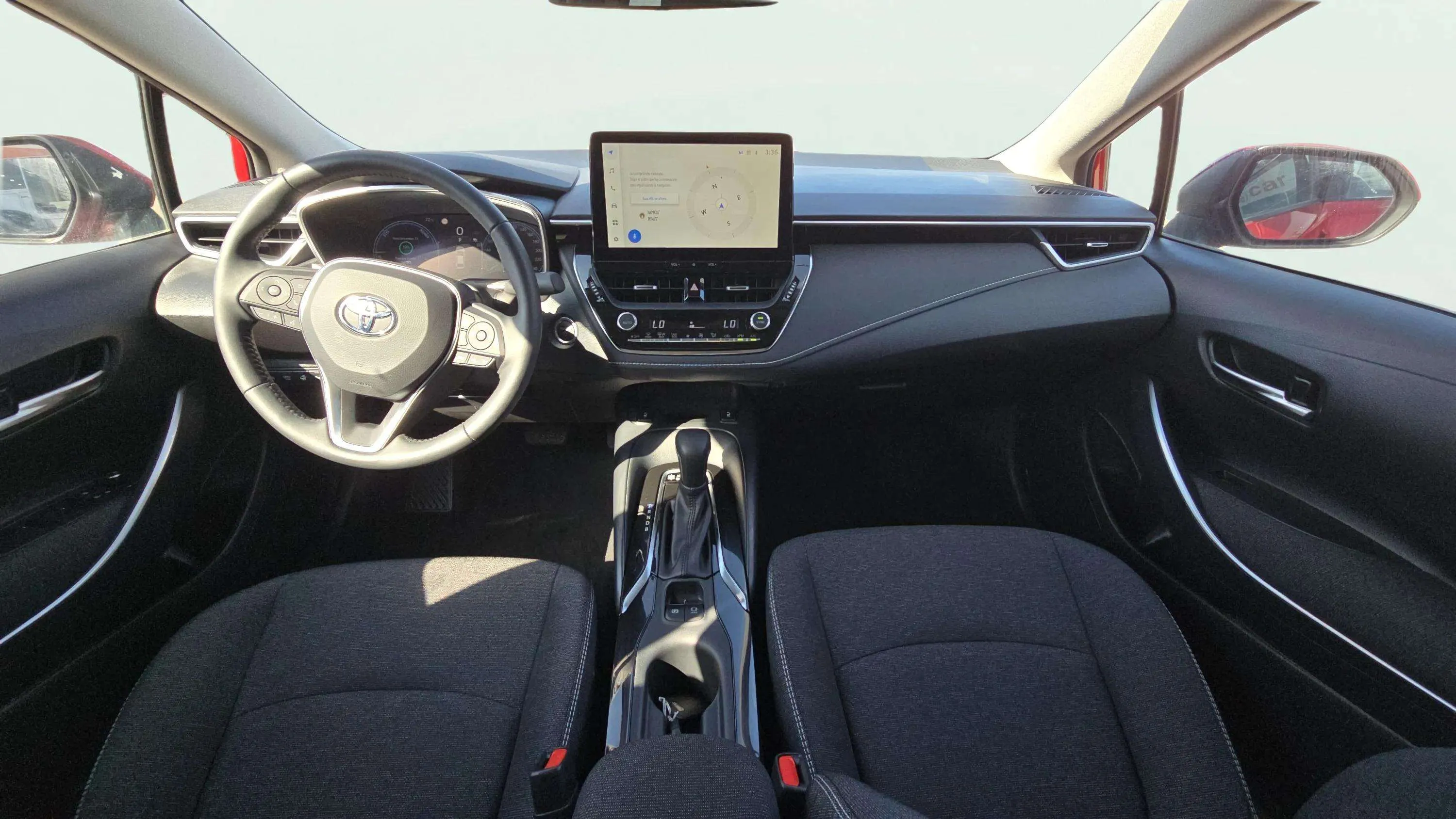 Toyota Corolla 140H Eco - foto 11