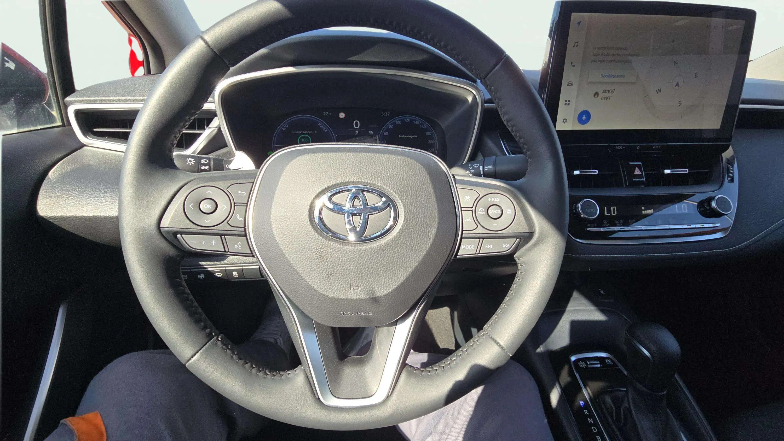 Toyota Corolla 140H Eco - foto 12