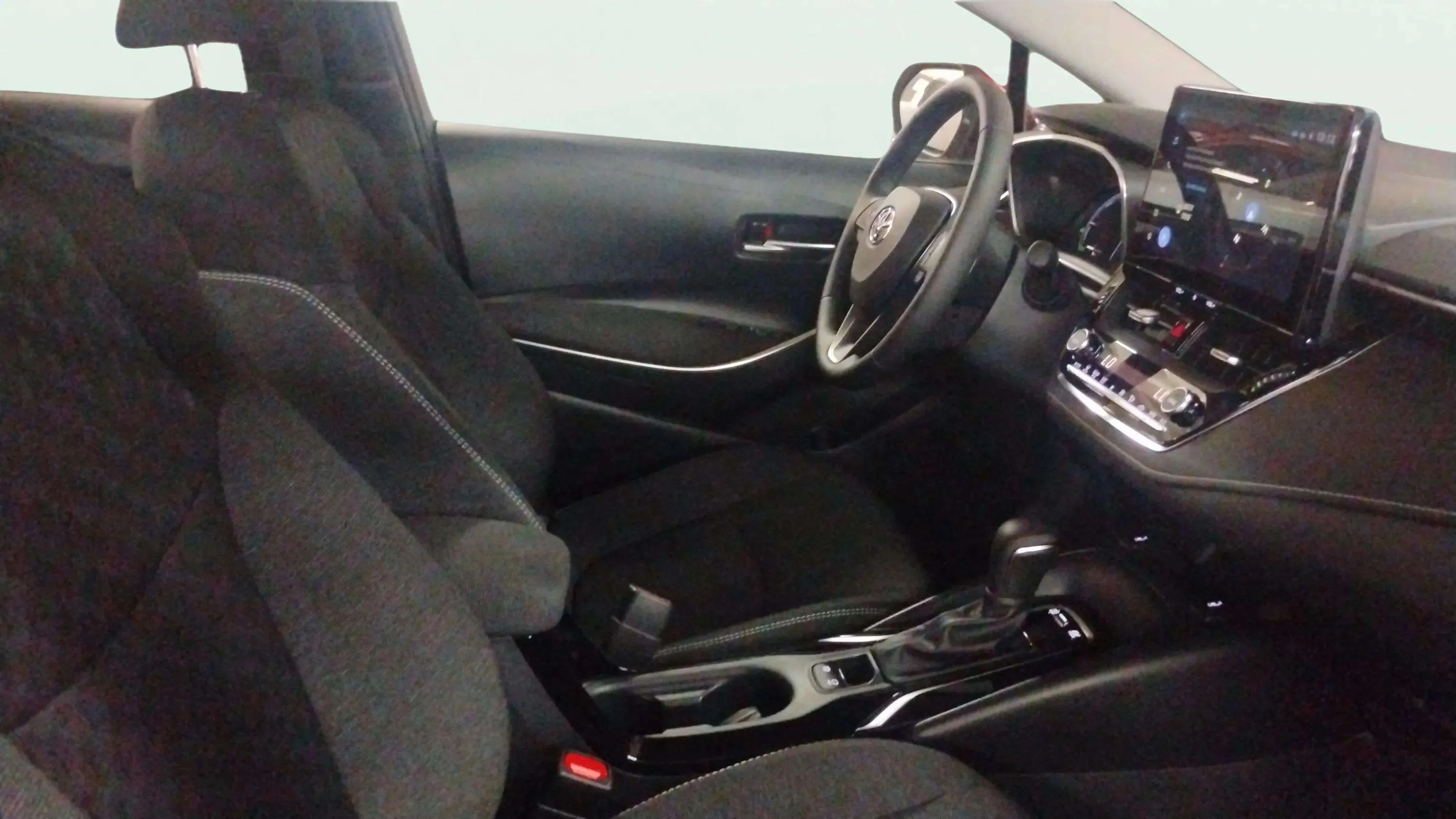 Toyota Corolla 140H Eco - foto 16
