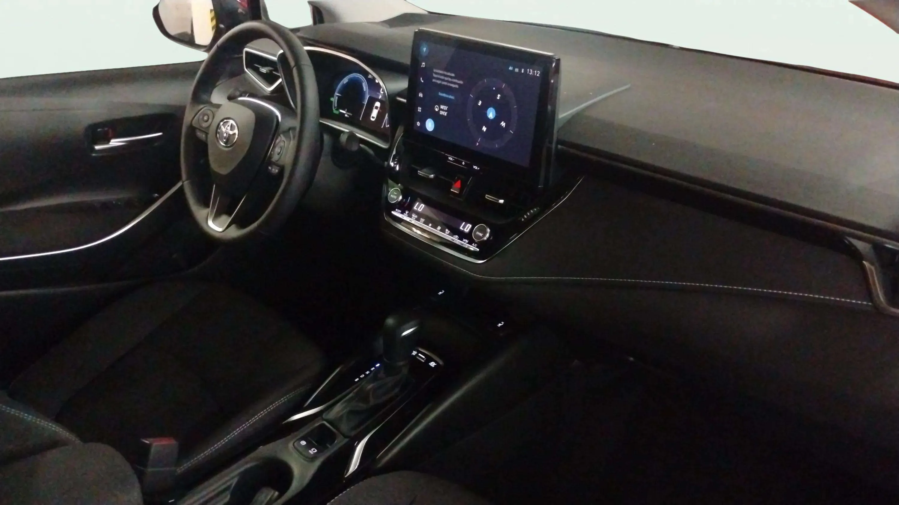 Toyota Corolla 140H Eco - foto 15