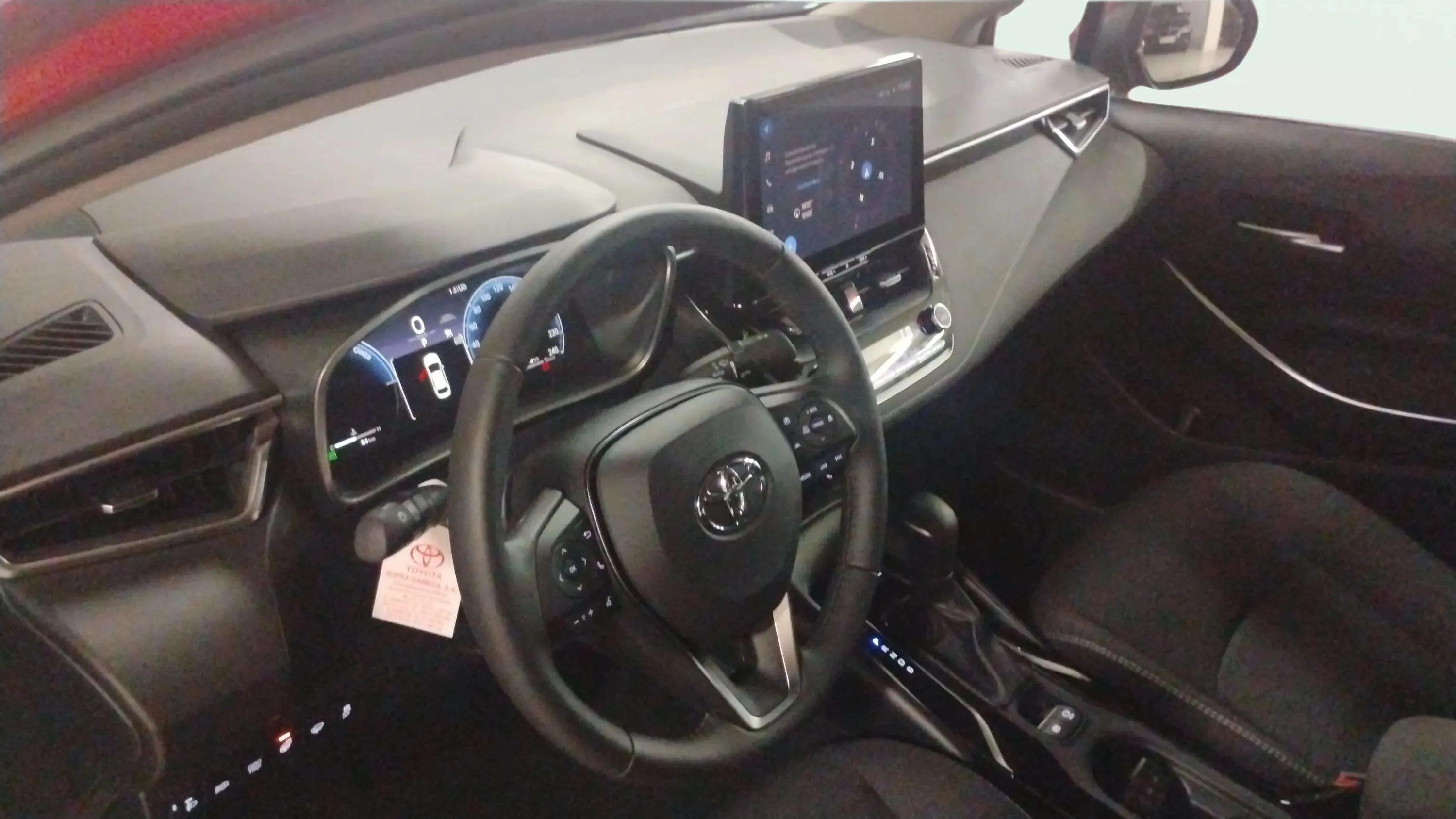 Toyota Corolla 140H Eco - foto 6