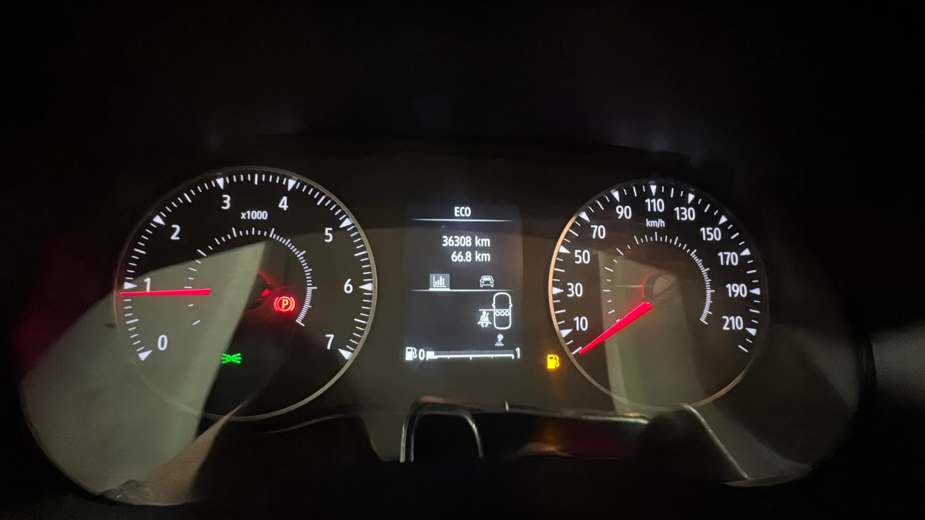 Dacia Sandero Essential TCe - foto 14