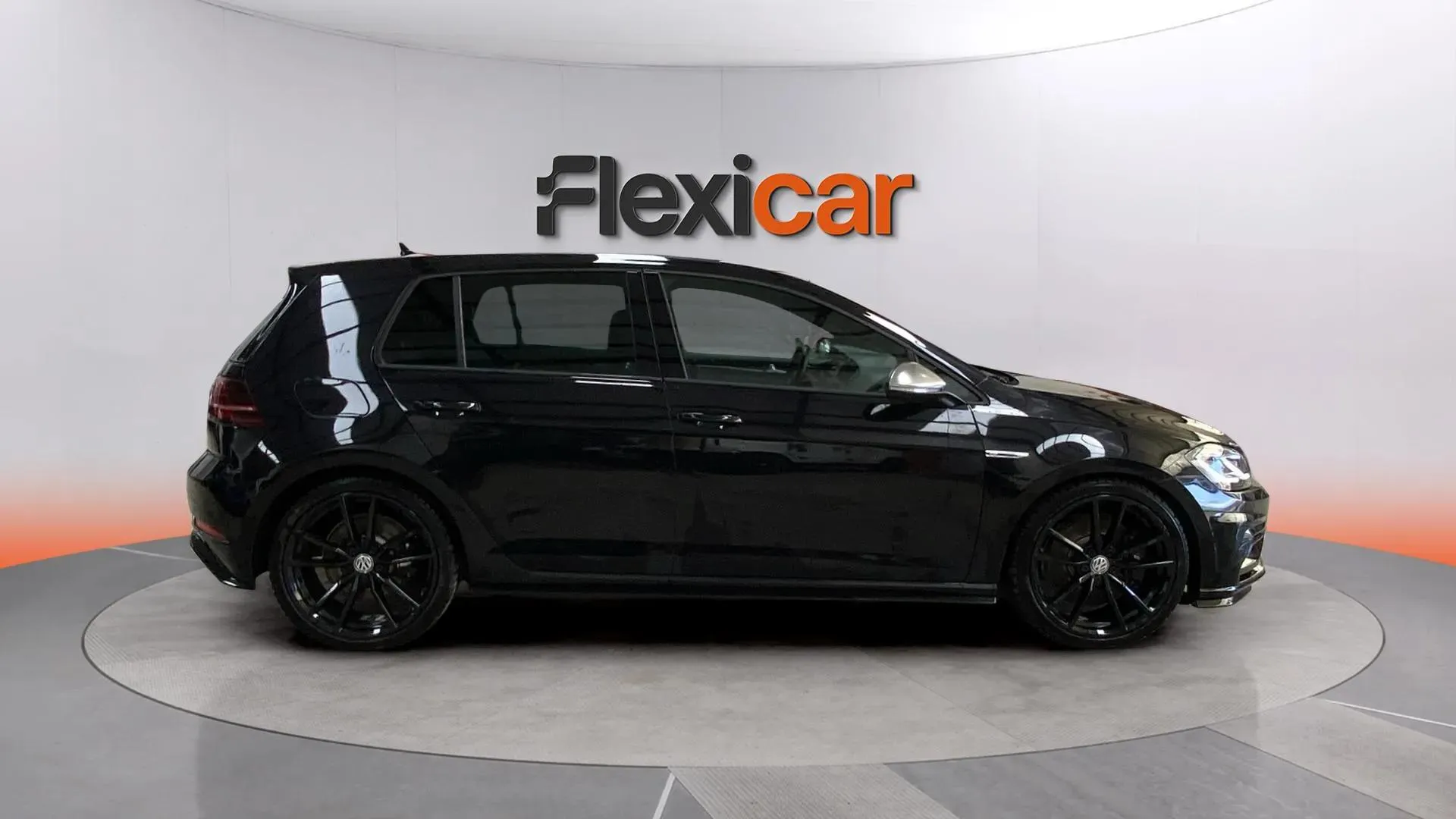 Volkswagen Golf R 2.0 TSI 4Motion DSG - foto 8