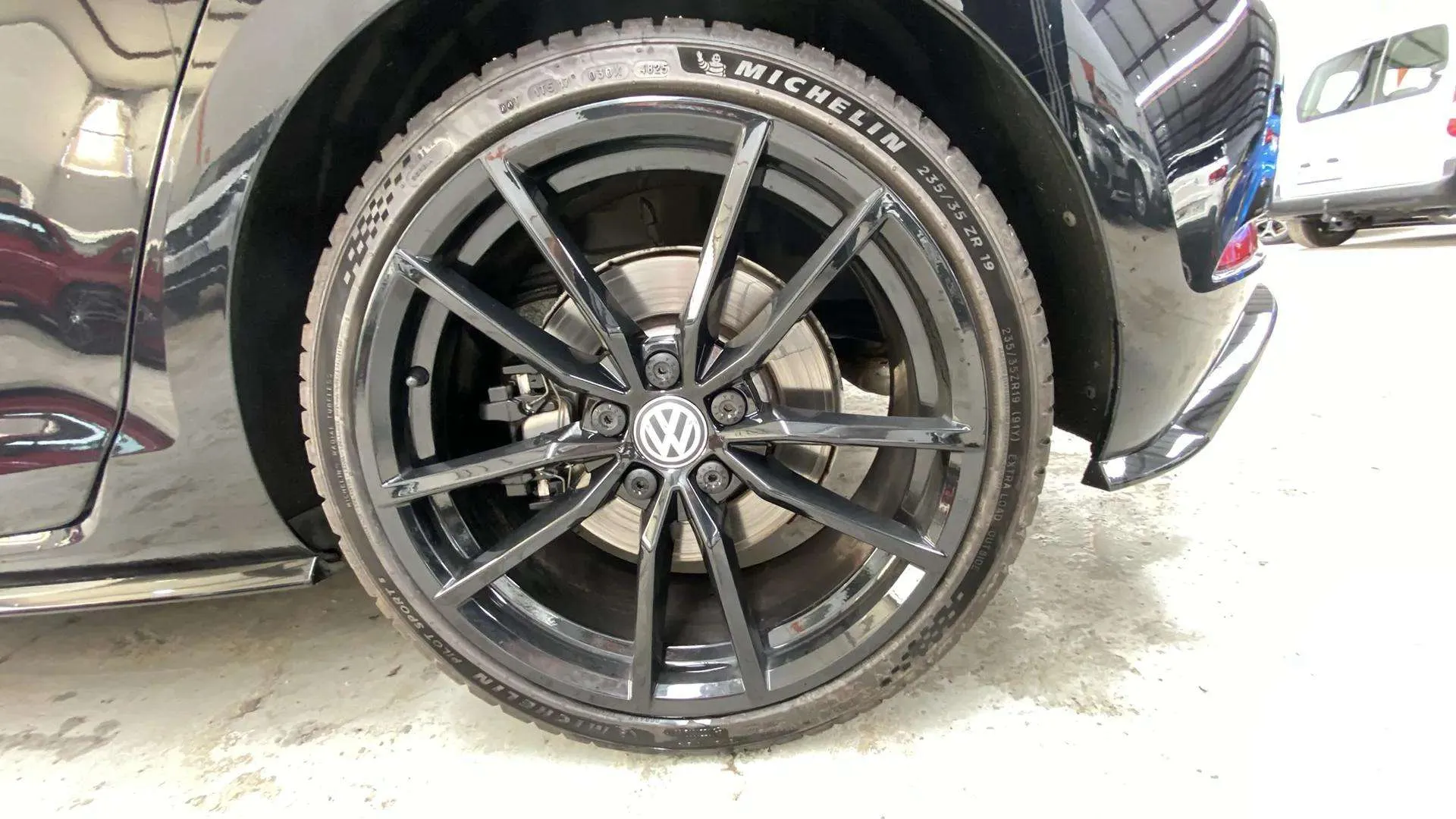 Volkswagen Golf R 2.0 TSI 4Motion DSG - foto 20