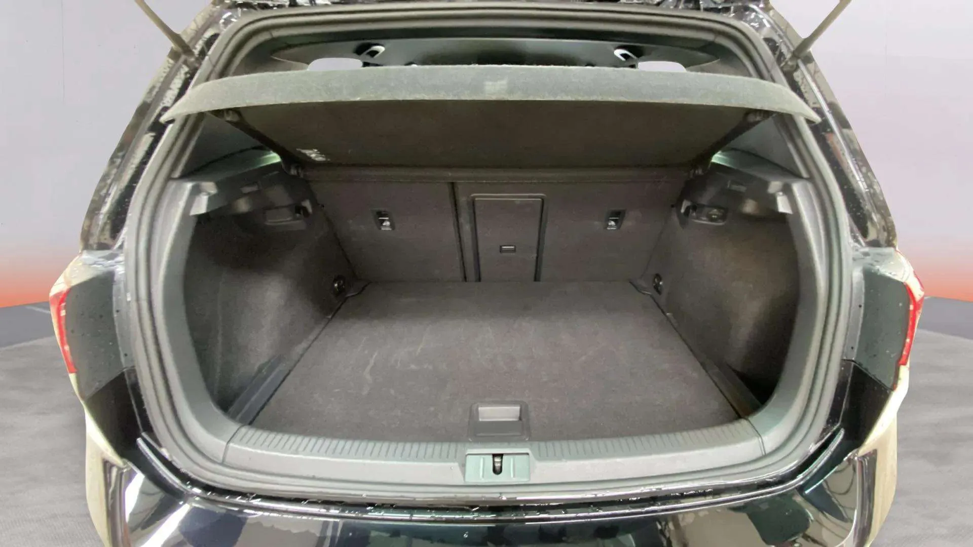 Volkswagen Golf R 2.0 TSI 4Motion DSG - foto 16