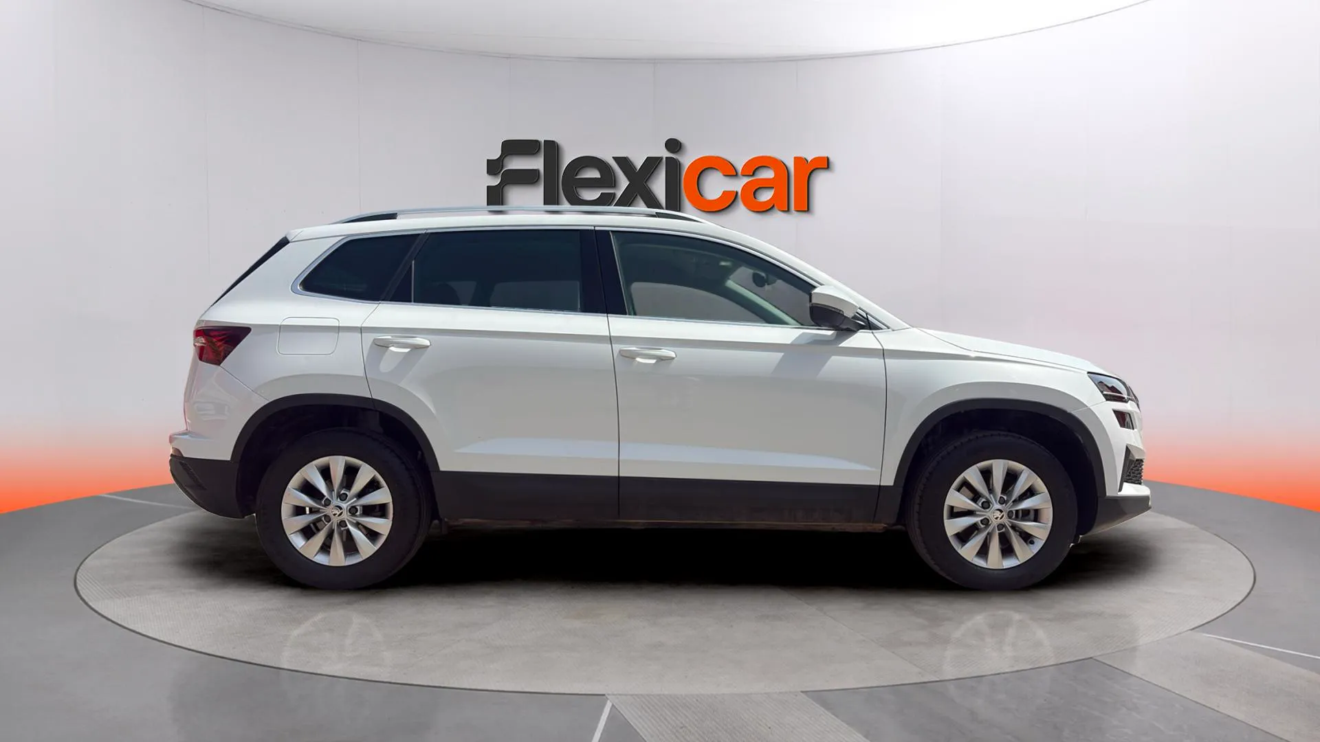 Škoda Karoq 2.0 TDI DSG 4x4 Ambition - foto 8