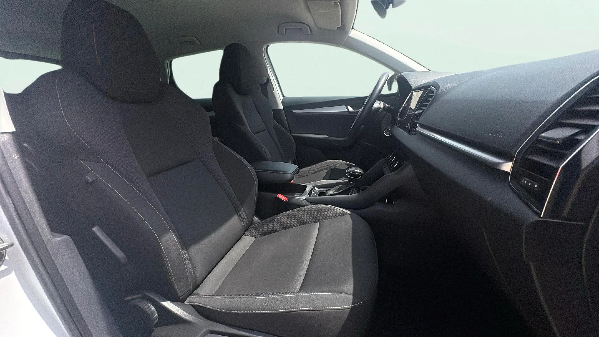 Škoda Karoq 2.0 TDI DSG 4x4 Ambition - foto 14