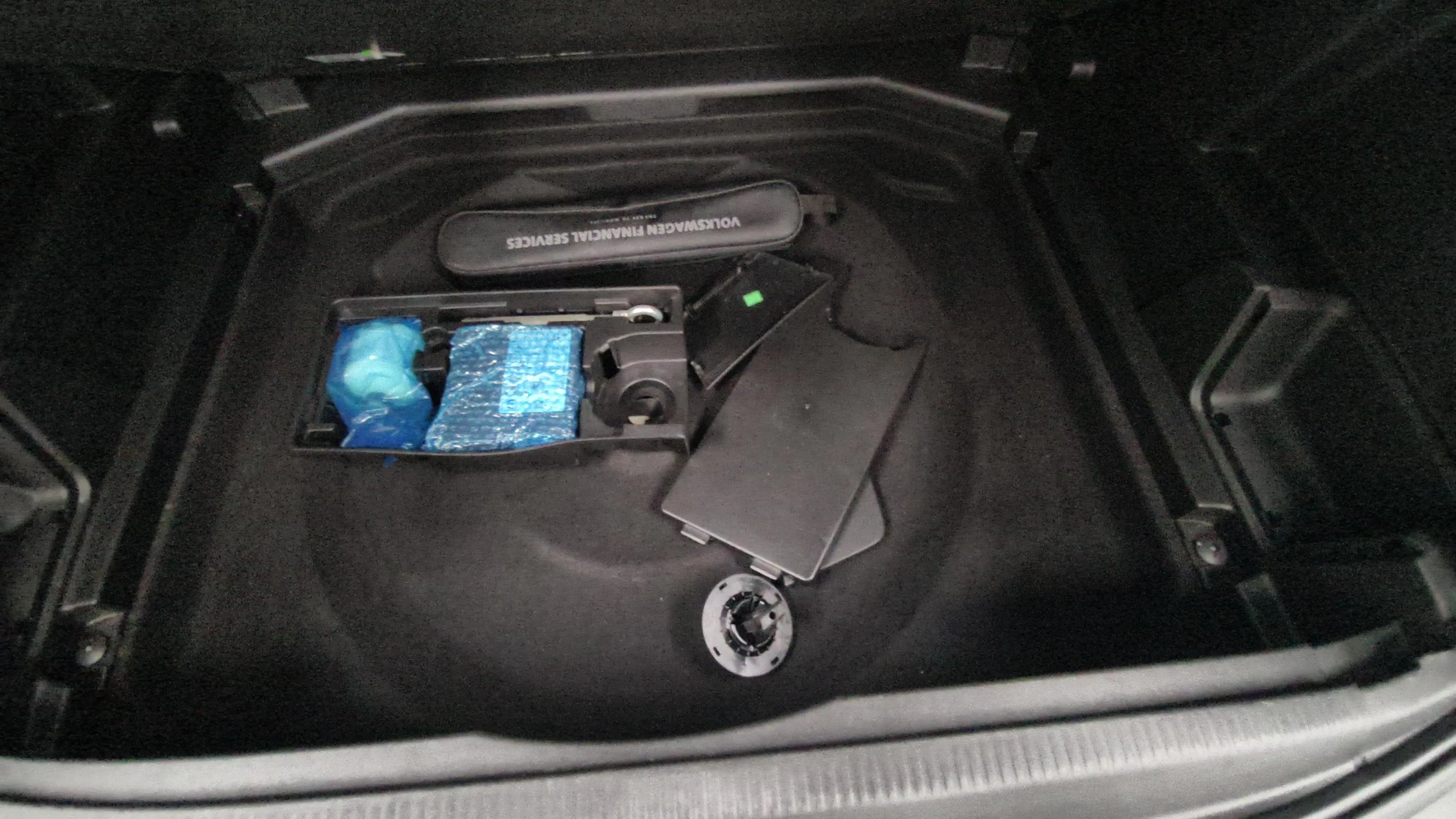 Peugeot 3008 1.2 Allure Pack eDCS6 - foto 18