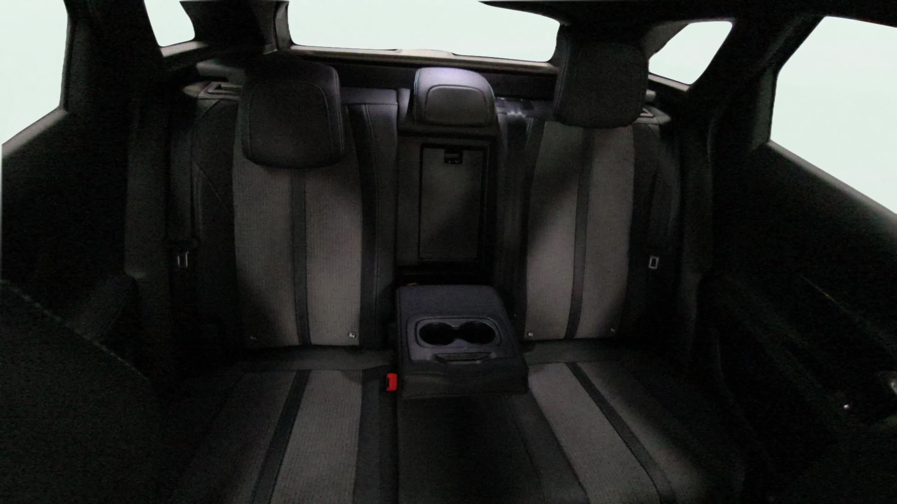 Peugeot 3008 1.2 Allure Pack eDCS6 - foto 14