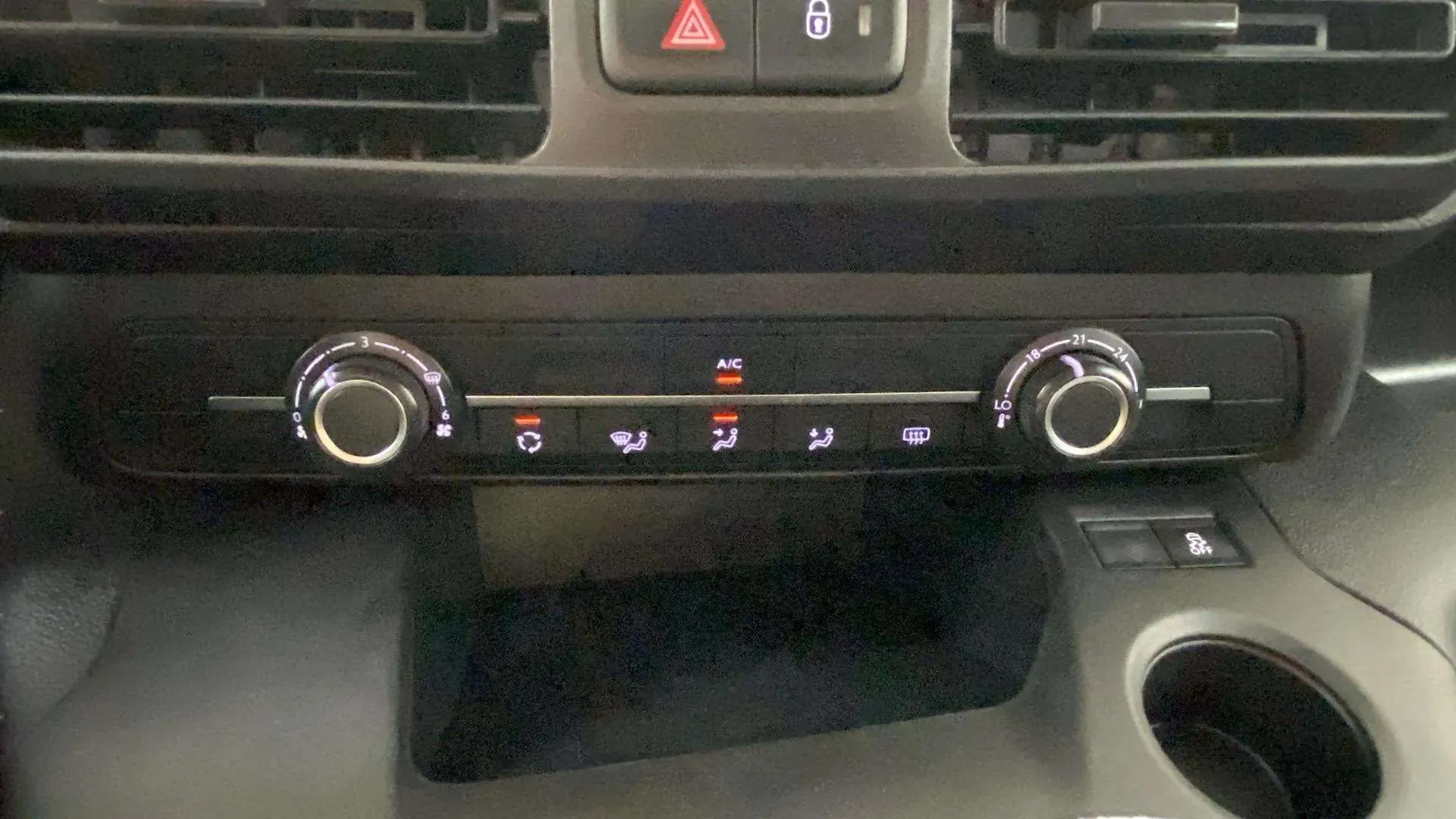 Peugeot Rifter Access Standard BlueHDi - foto 18