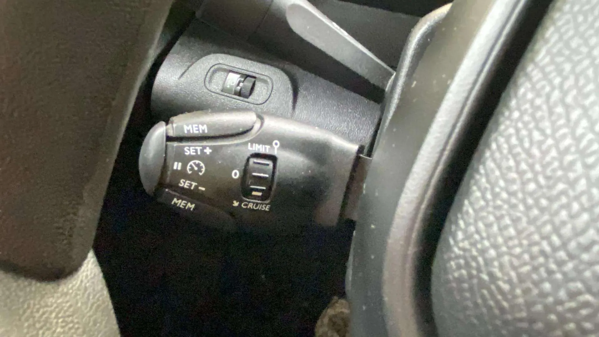 Peugeot Rifter Access Standard BlueHDi - foto 21