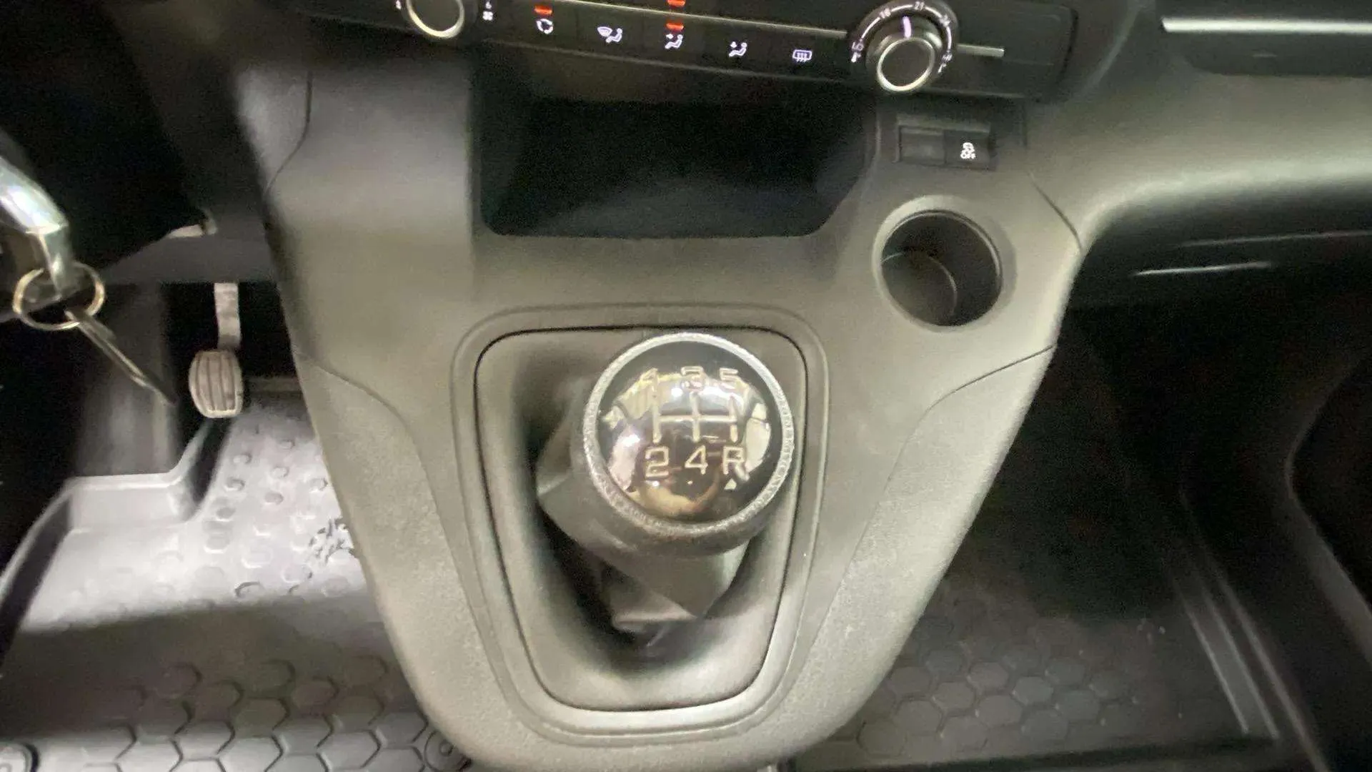 Peugeot Rifter Access Standard BlueHDi - foto 11