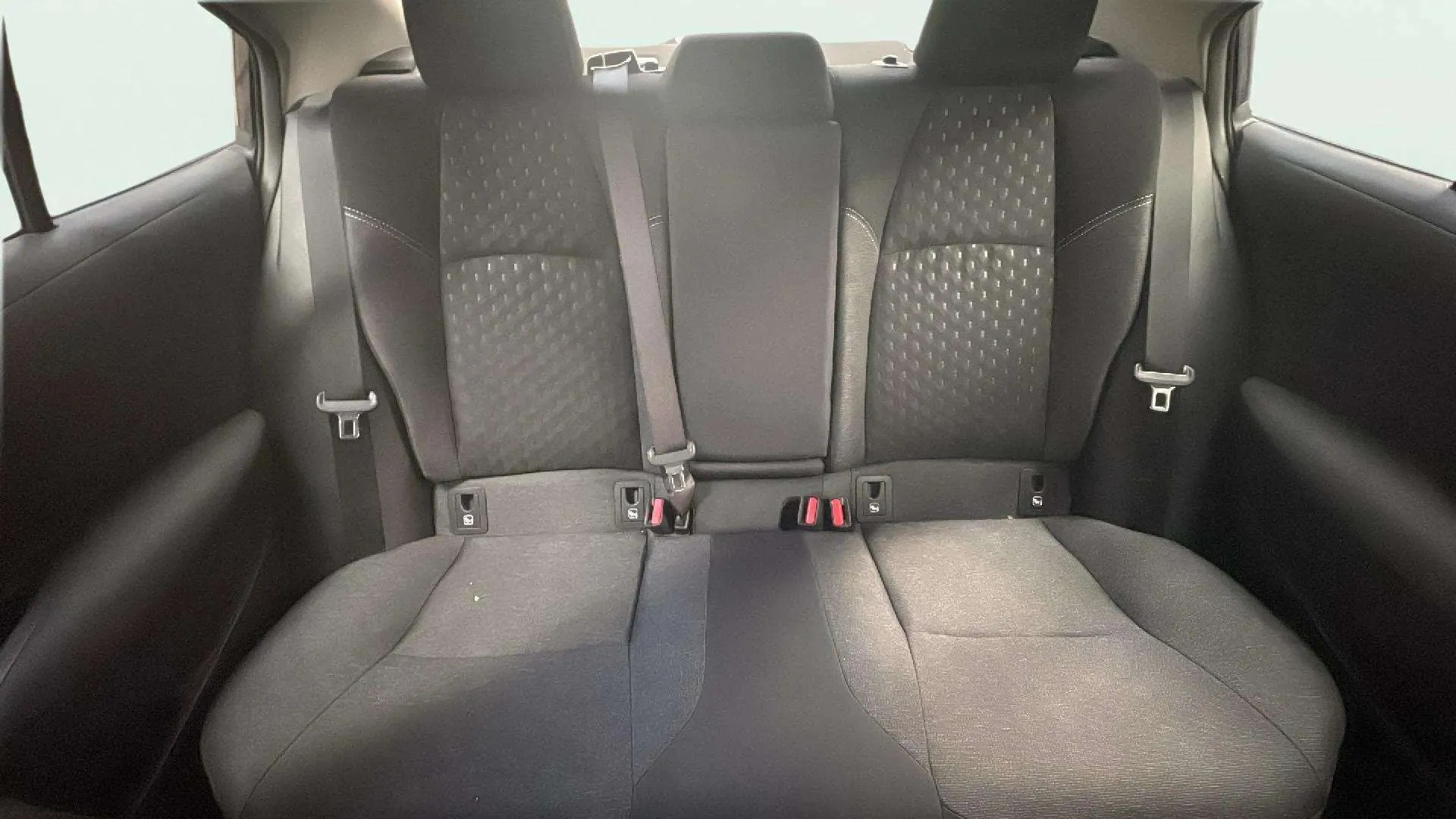 Toyota Corolla 140H Eco - foto 18