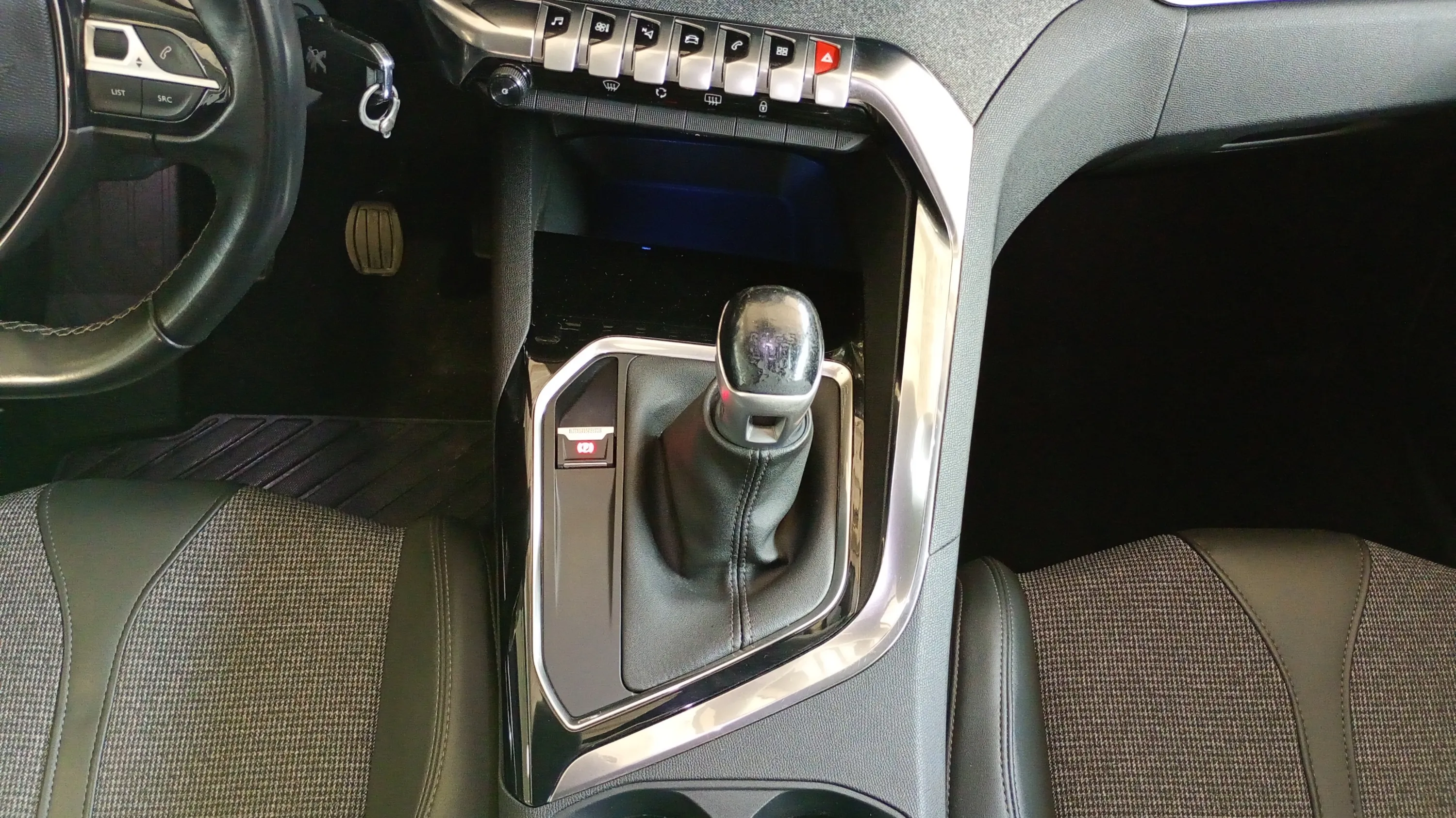 Peugeot 3008 1.2 PureTech Allure - foto 16