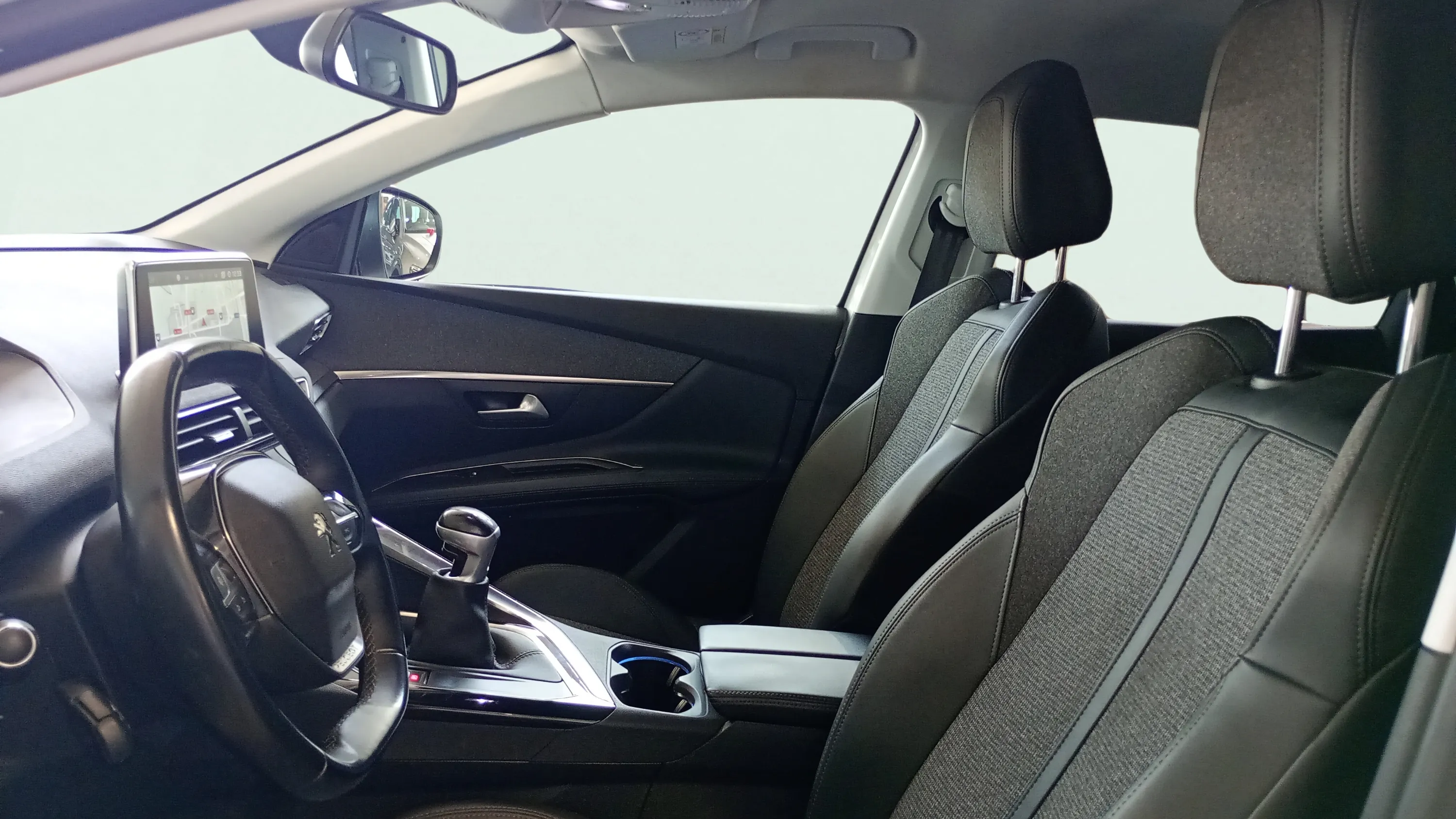 Peugeot 3008 1.2 PureTech Allure - foto 10
