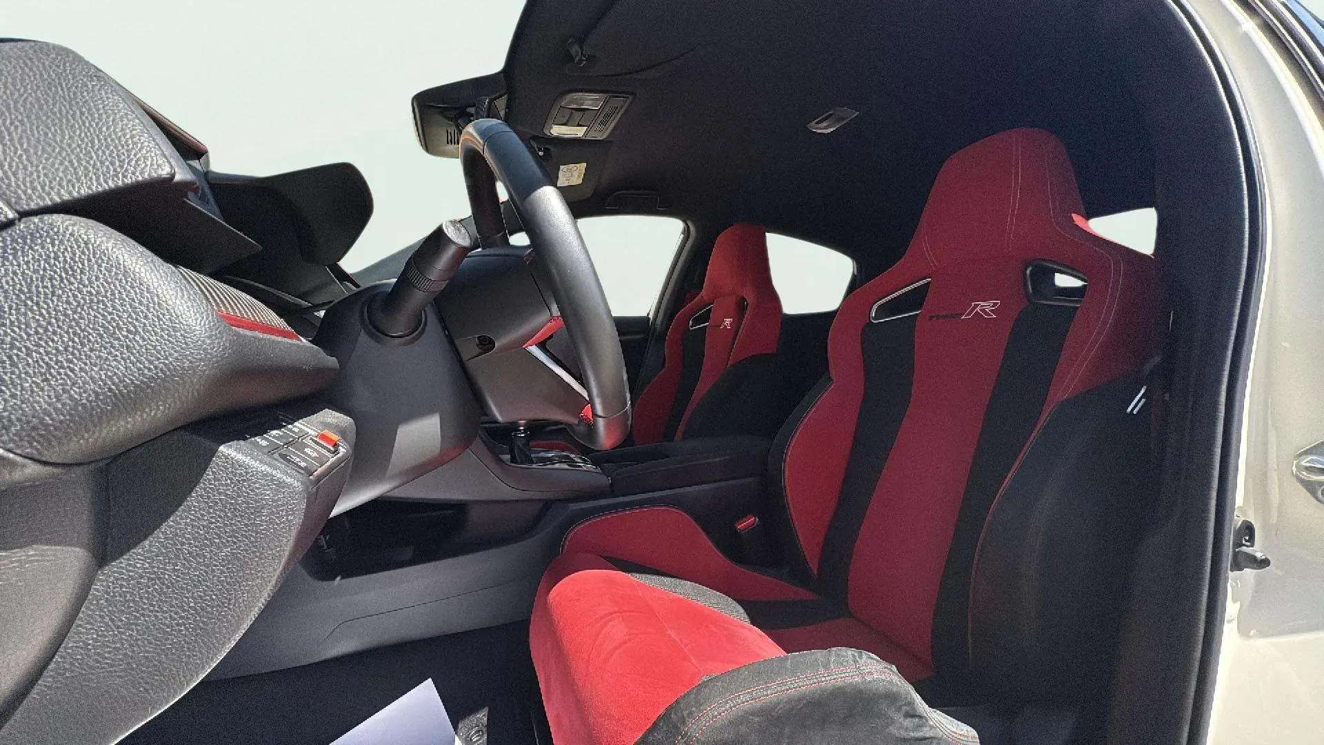 Honda Civic 2.0 I-VTEC Turbo Type R GT - foto 9