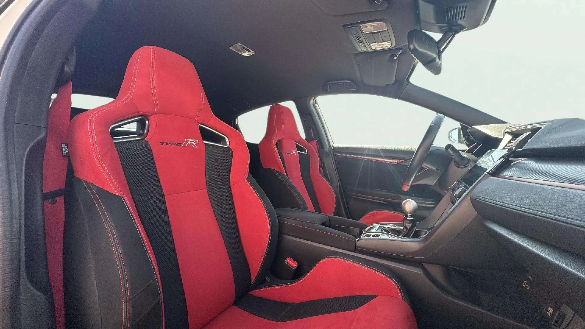 Honda Civic 2.0 I-VTEC Turbo Type R GT - foto 10