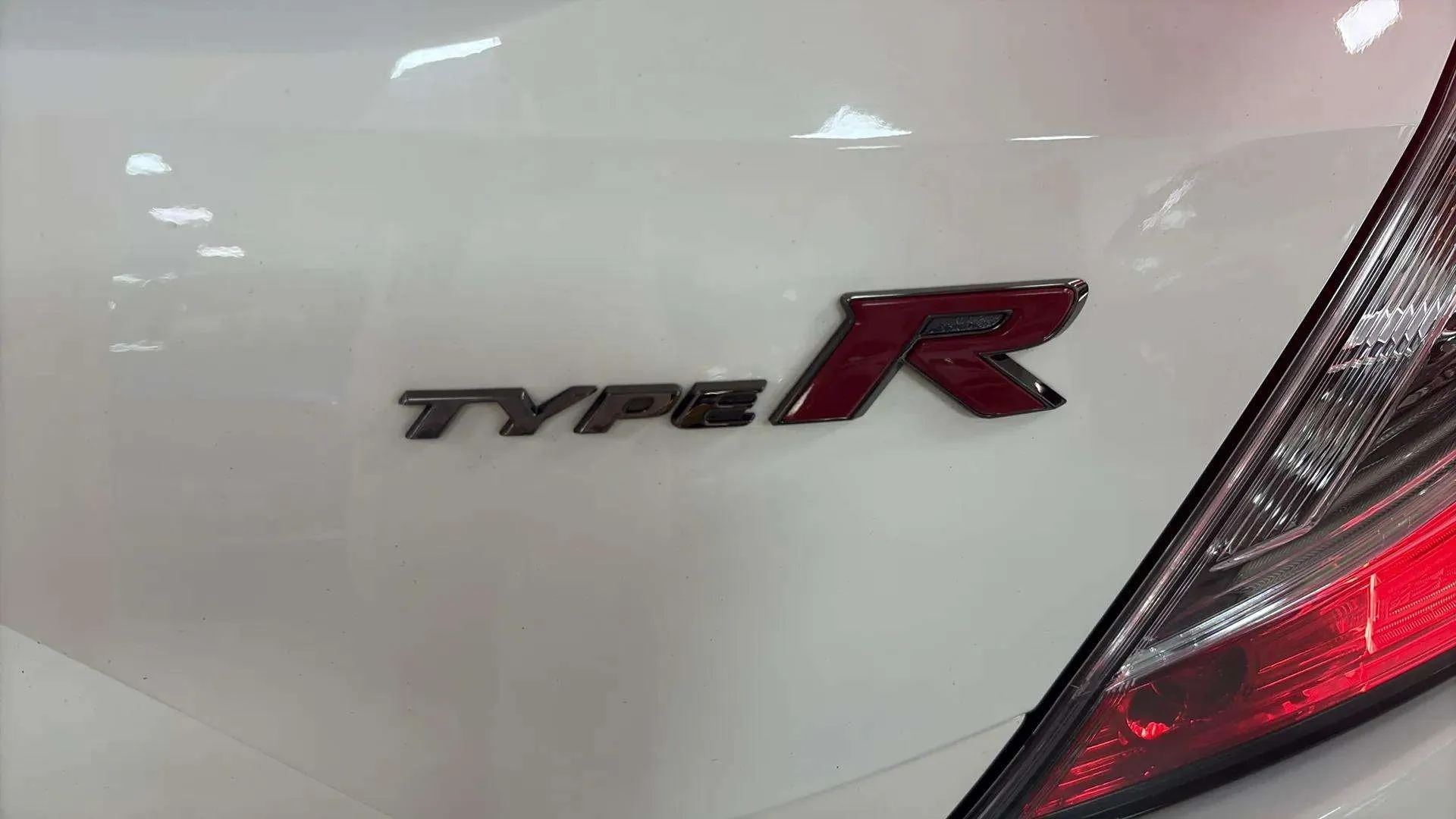 Honda Civic 2.0 I-VTEC Turbo Type R GT - foto 14
