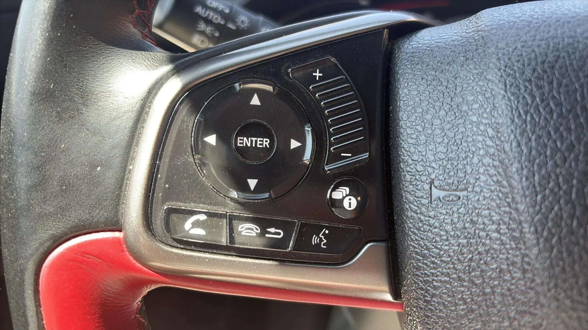 Honda Civic 2.0 I-VTEC Turbo Type R GT - foto 18