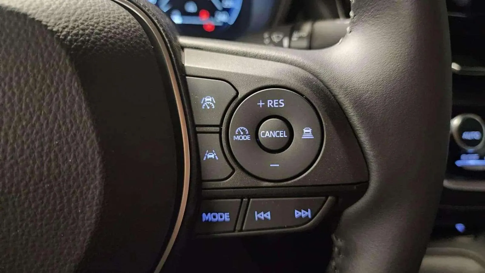 Toyota Corolla 140H Eco - foto 13