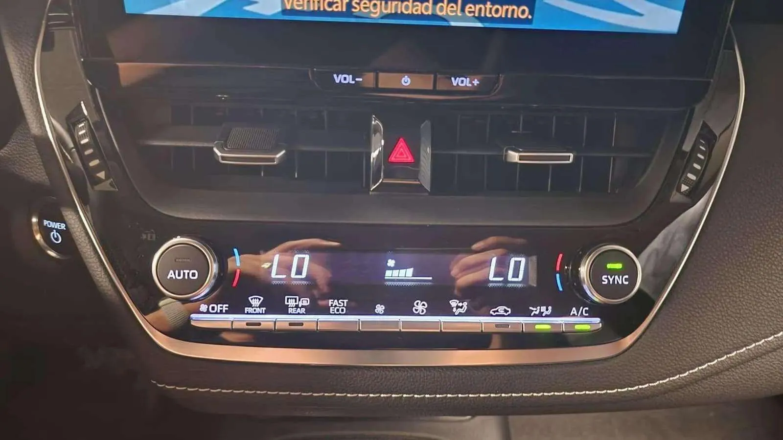 Toyota Corolla 140H Eco - foto 19