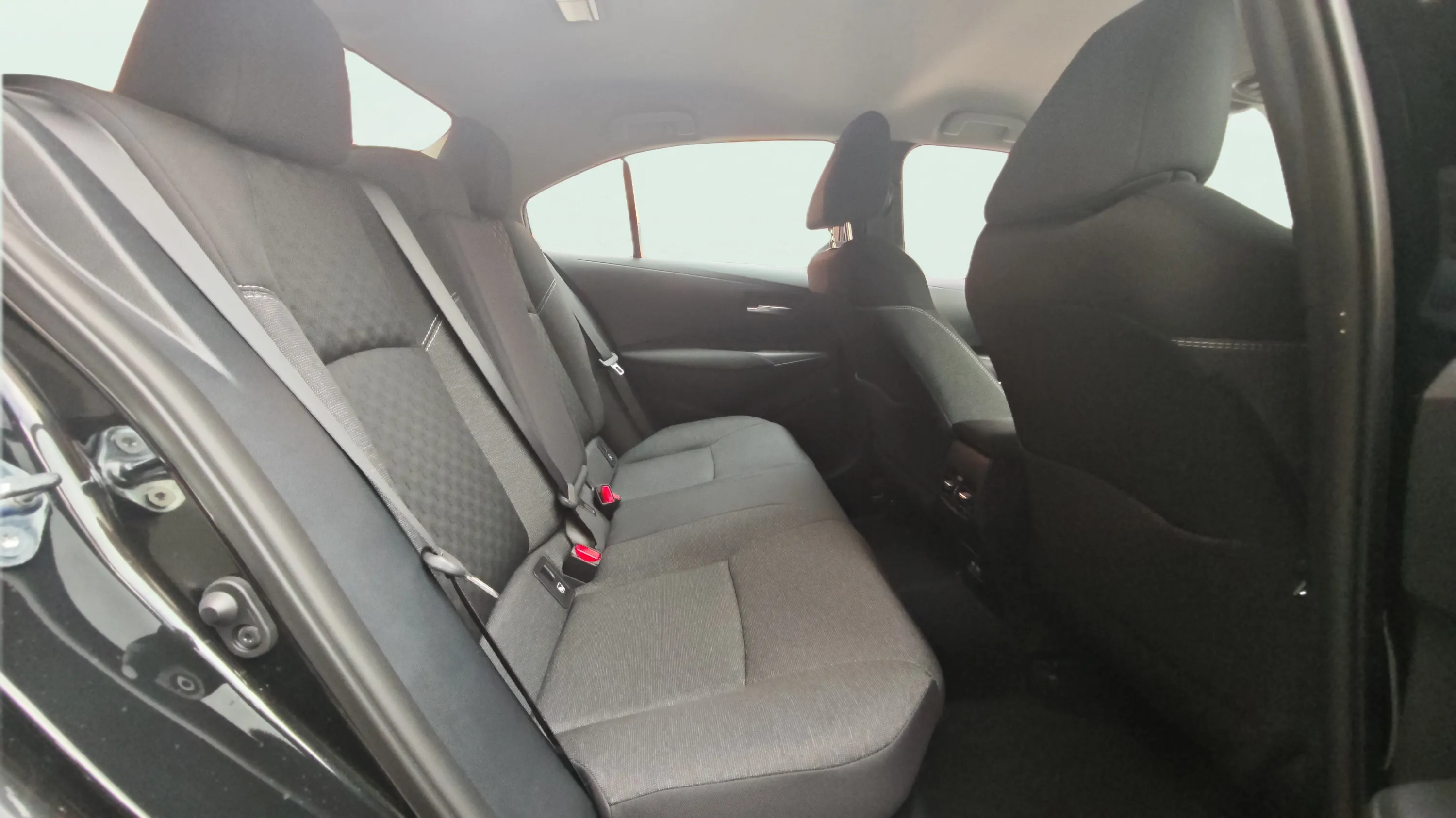 Toyota Corolla 140H Eco - foto 11