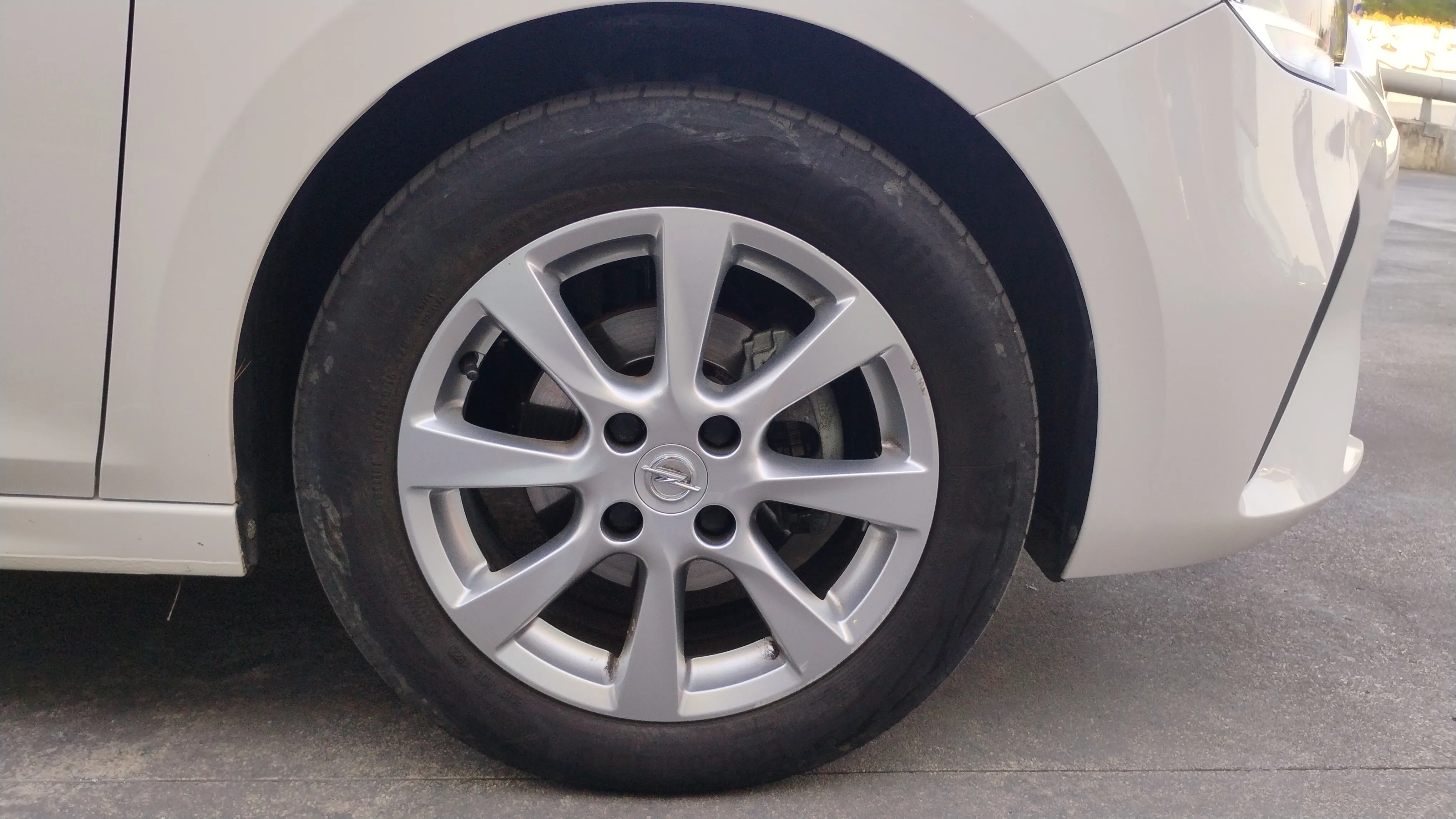 Opel Corsa 1.2 XEL Edition - foto 21