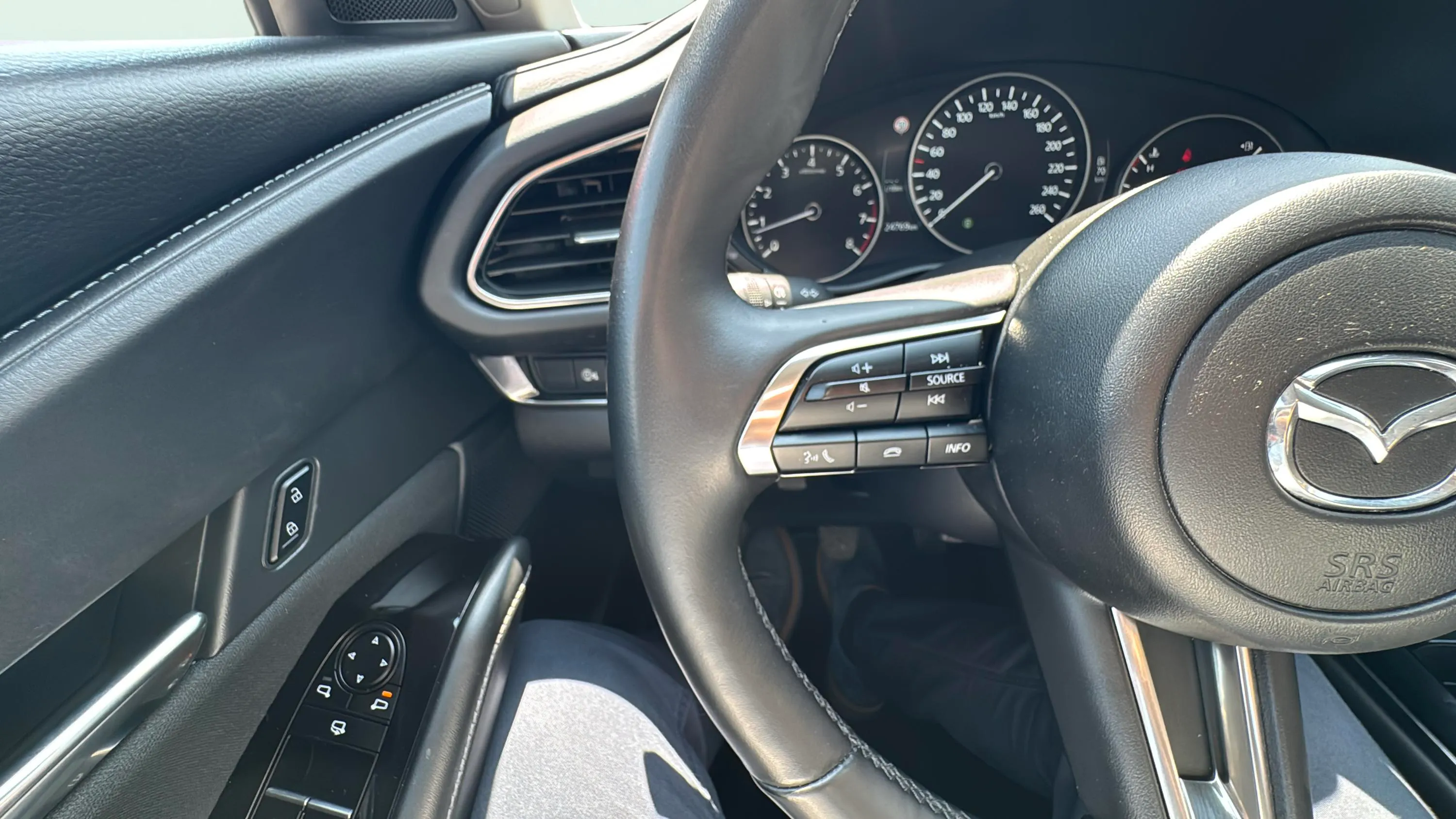 Mazda CX-30 2.5L e-Skyactiv G MHEV Centre-Line - foto 18