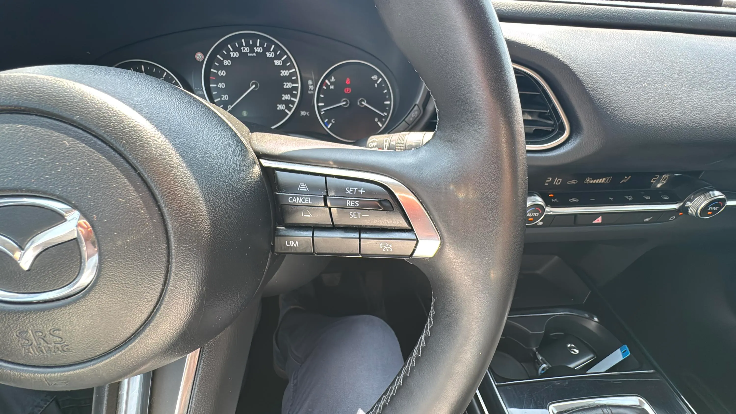 Mazda CX-30 2.5L e-Skyactiv G MHEV Centre-Line - foto 19