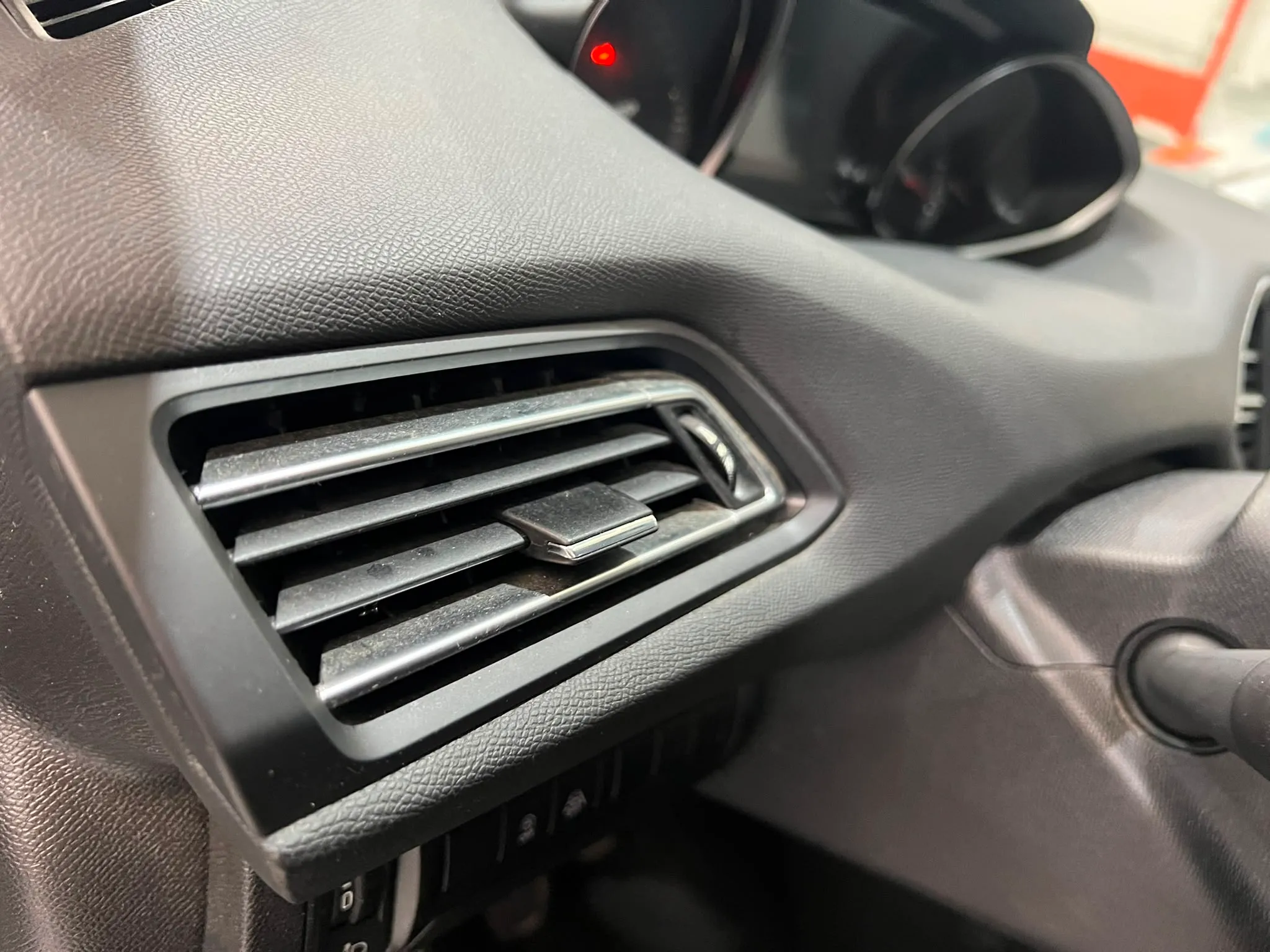Peugeot 308 Access BlueHDi - foto 6