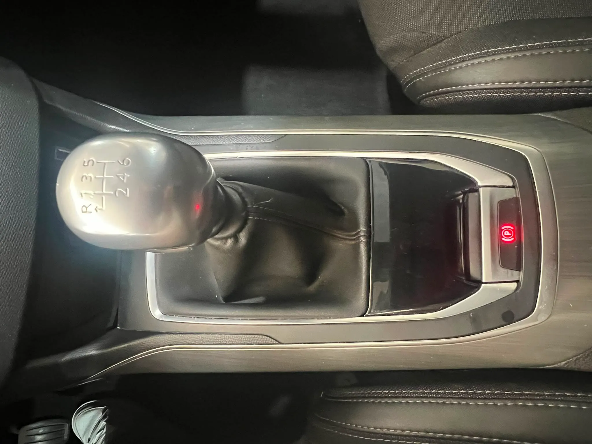Peugeot 308 Access BlueHDi - foto 12