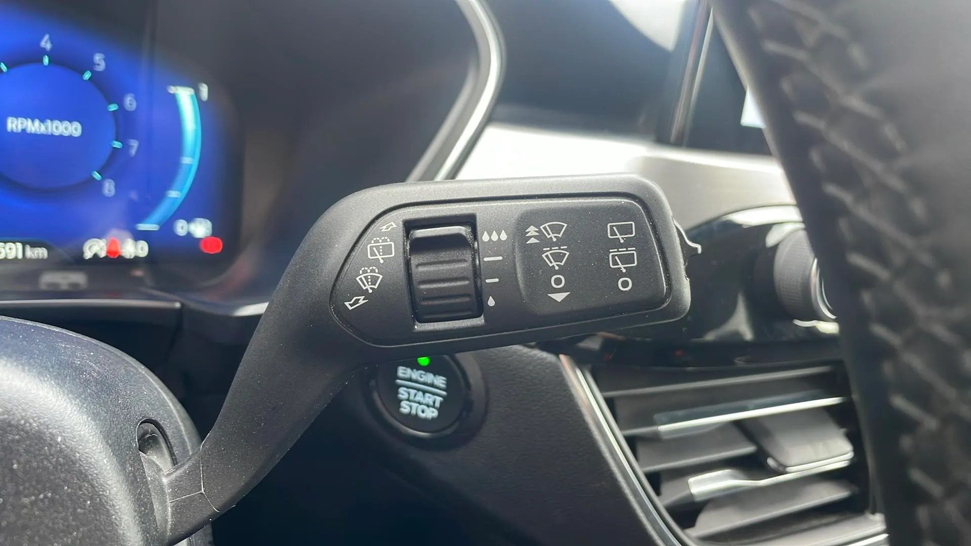 Ford Kuga ST-Line 1.5T EcoBoost - foto 31